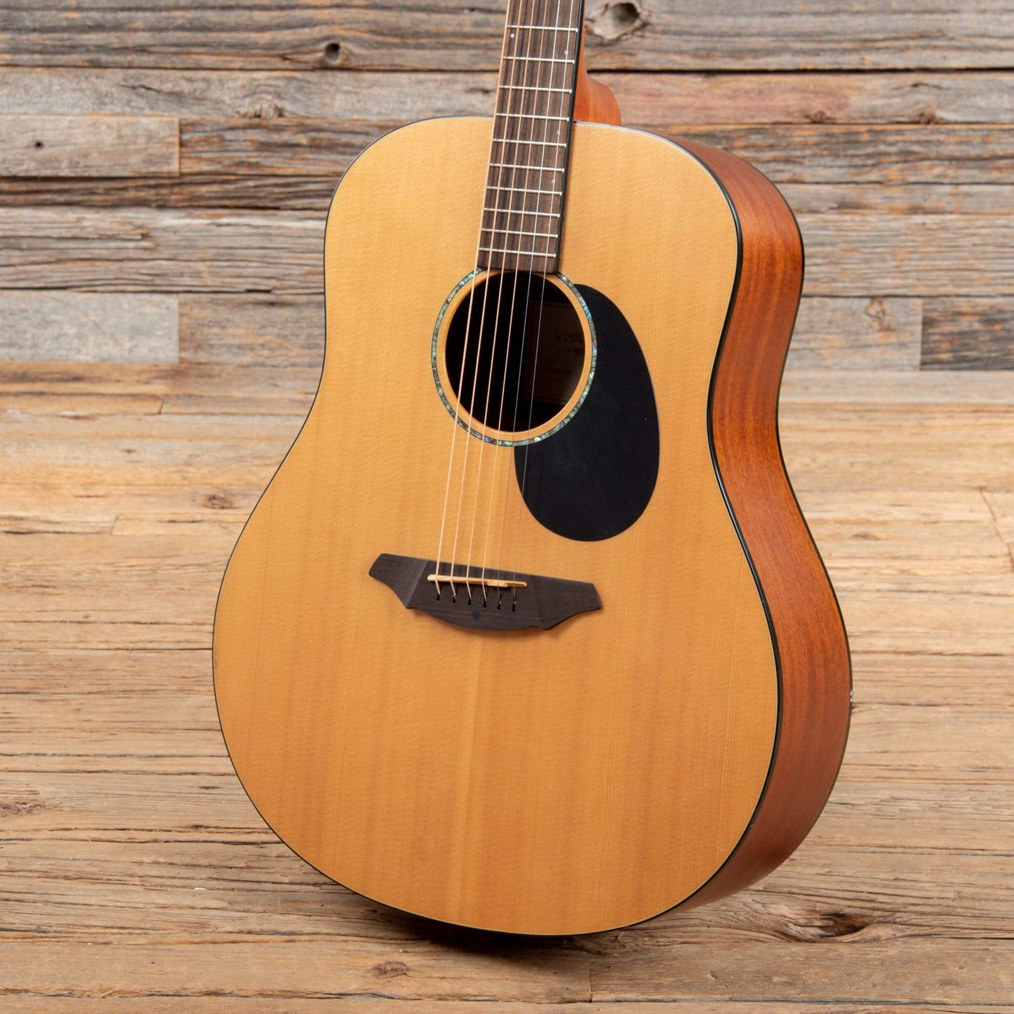 Breedlove Atlas Series AD200/SM Natural Acoustic Guitars / Dreadnought