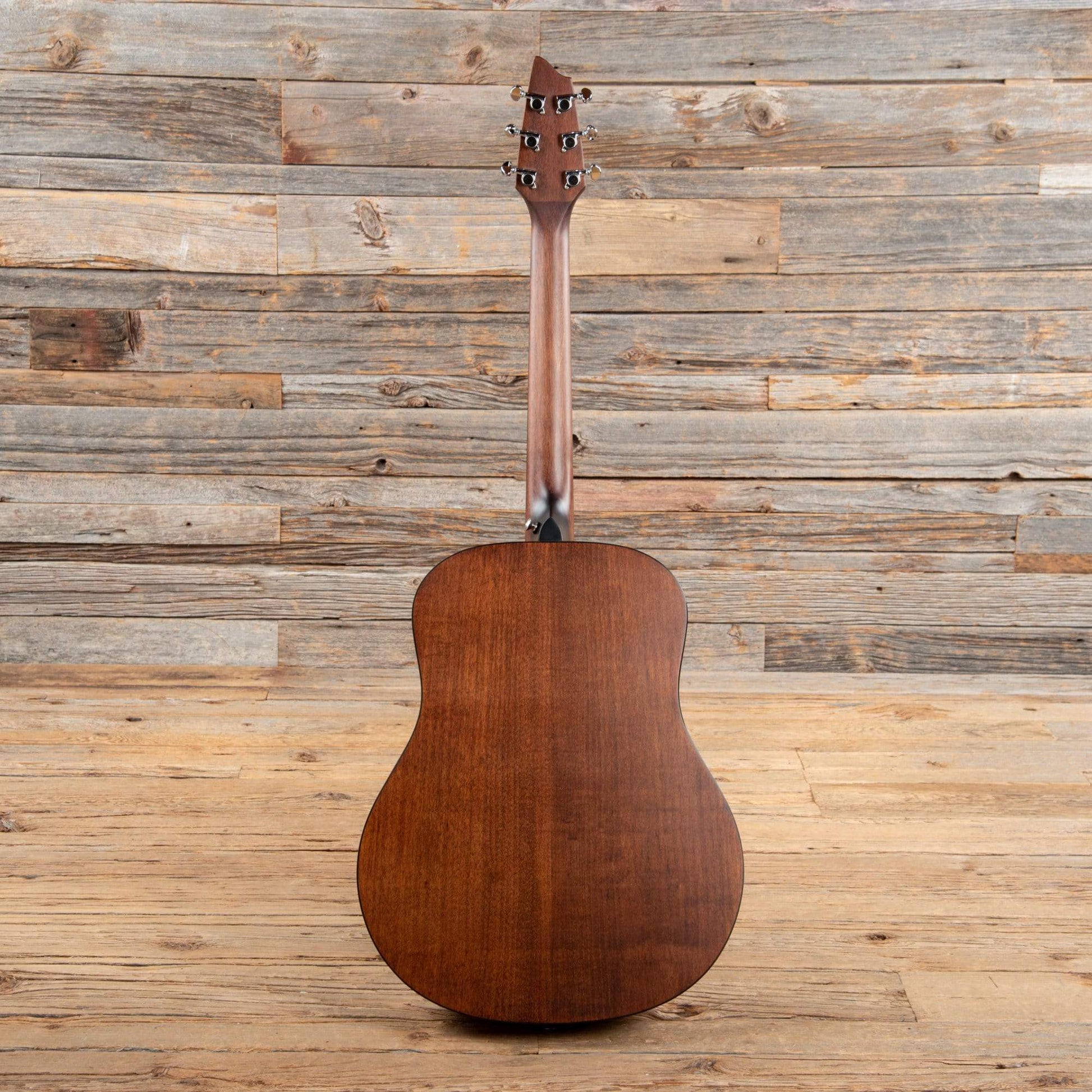 Breedlove Passport Series D200/SMP Natural Acoustic Guitars / Dreadnought