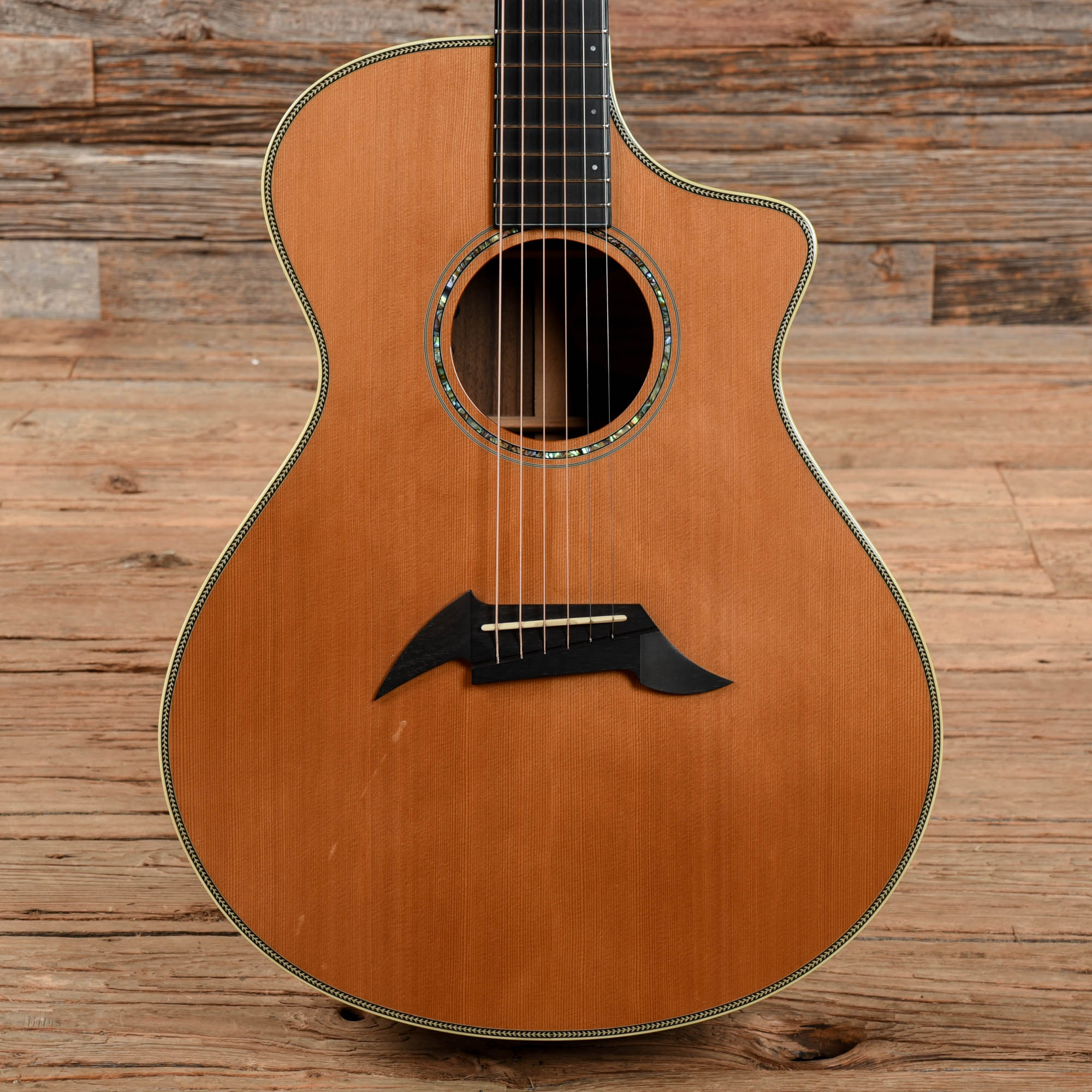 Breedlove Pro Series C25/CRH Natural – Chicago Music Exchange