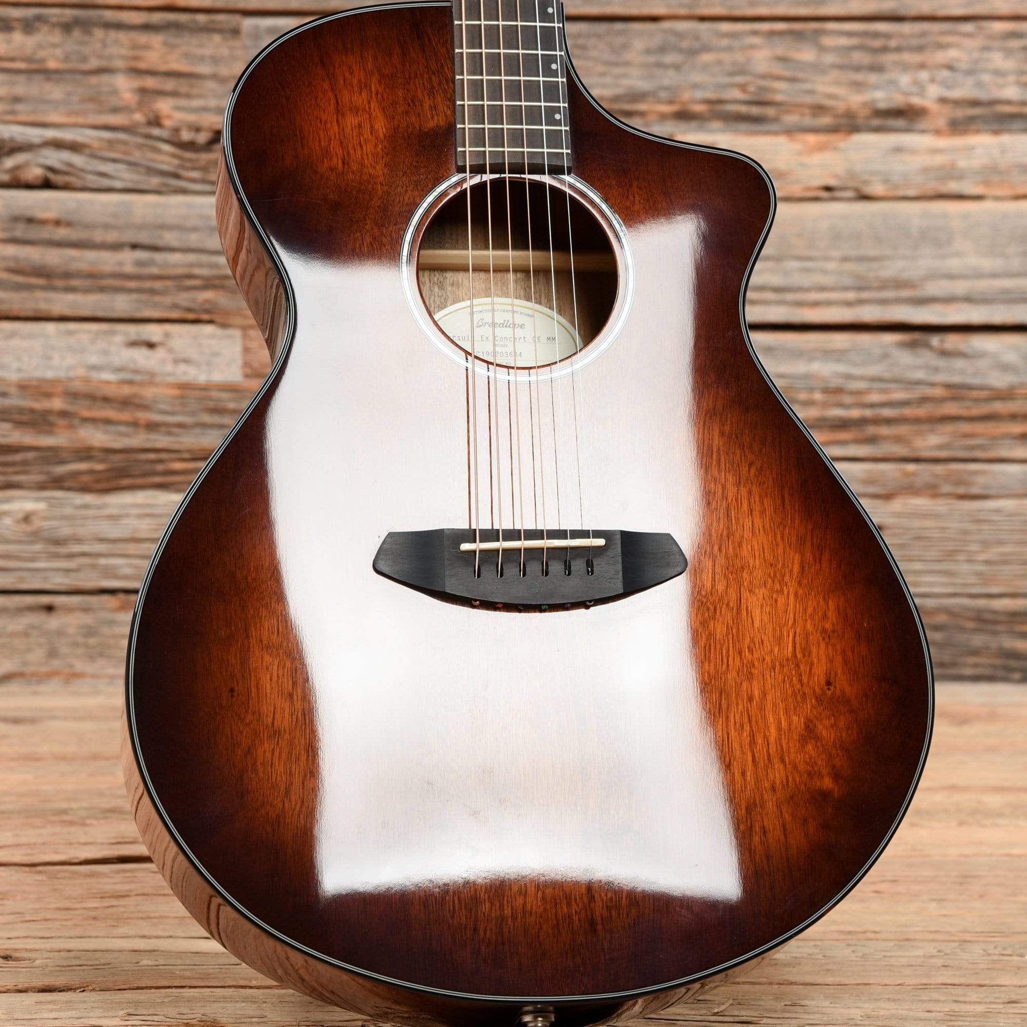 Breedlove Pursuit Exotic Concert Cutaway CE Myrtlewood Sunburst 2019 Acoustic Guitars / OM and Auditorium