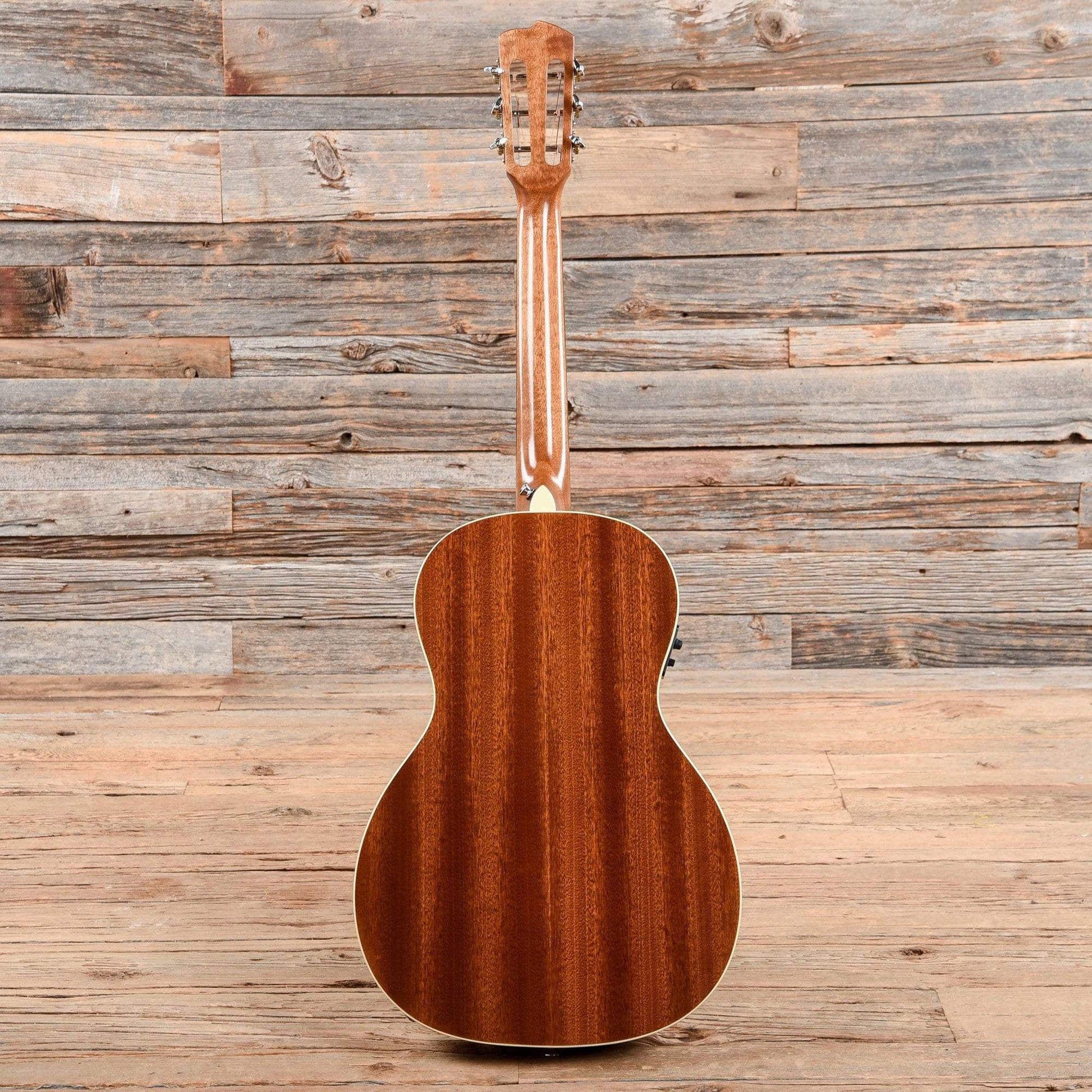 Breedlove Pursuit Parlor MH Gloss Natural 2016 Acoustic Guitars / Parlor