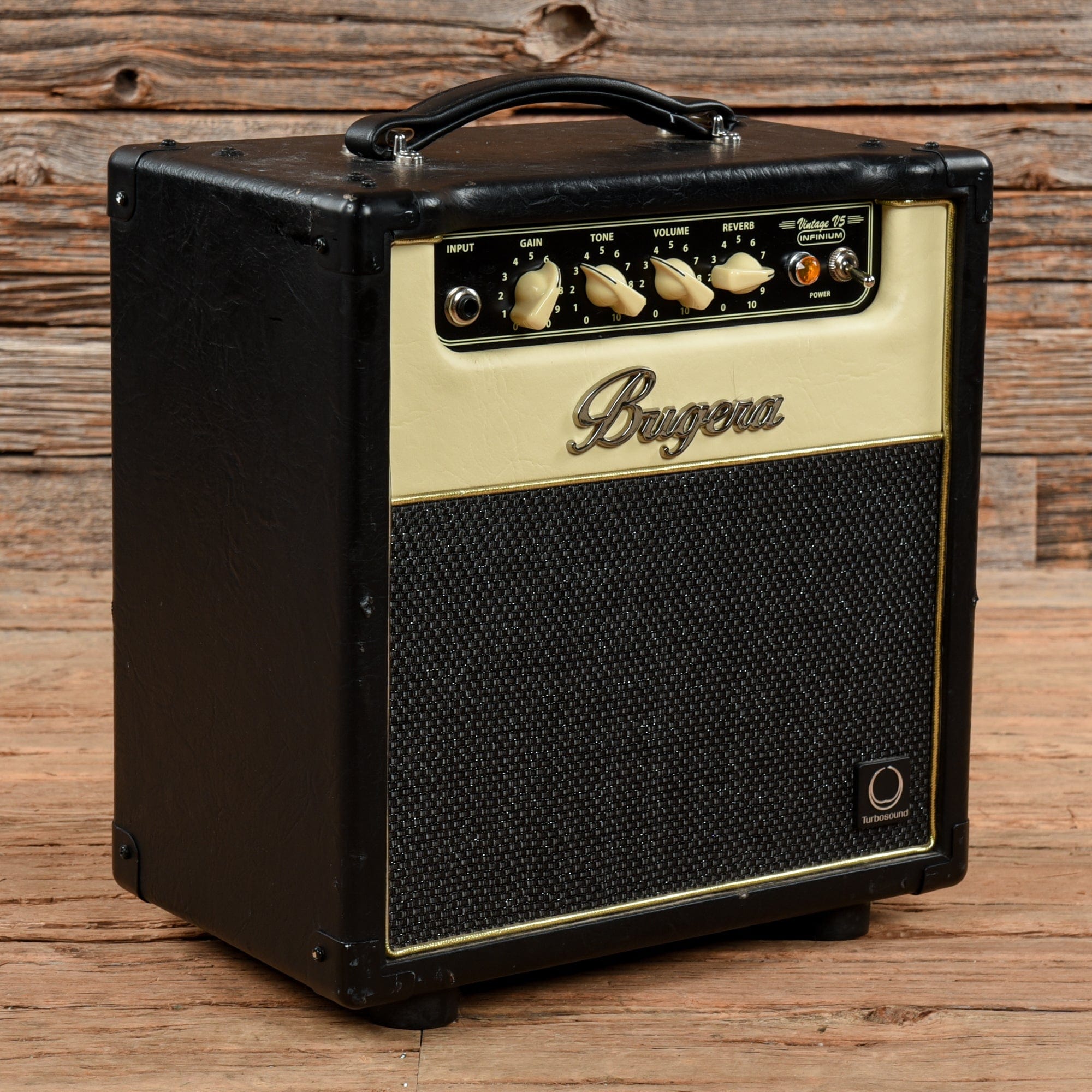 Bugera V5-INFINIUM 5W 1x8 Guitar 5W Combo Amps / Guitar Cabinets