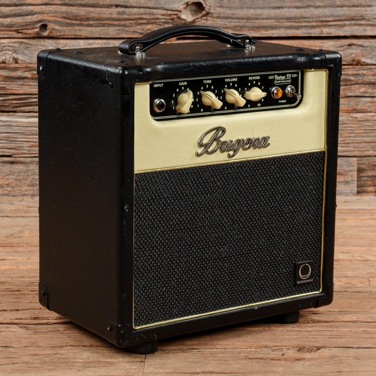 Bugera V5-INFINIUM 5W 1x8 Guitar 5W Combo Amps / Guitar Cabinets