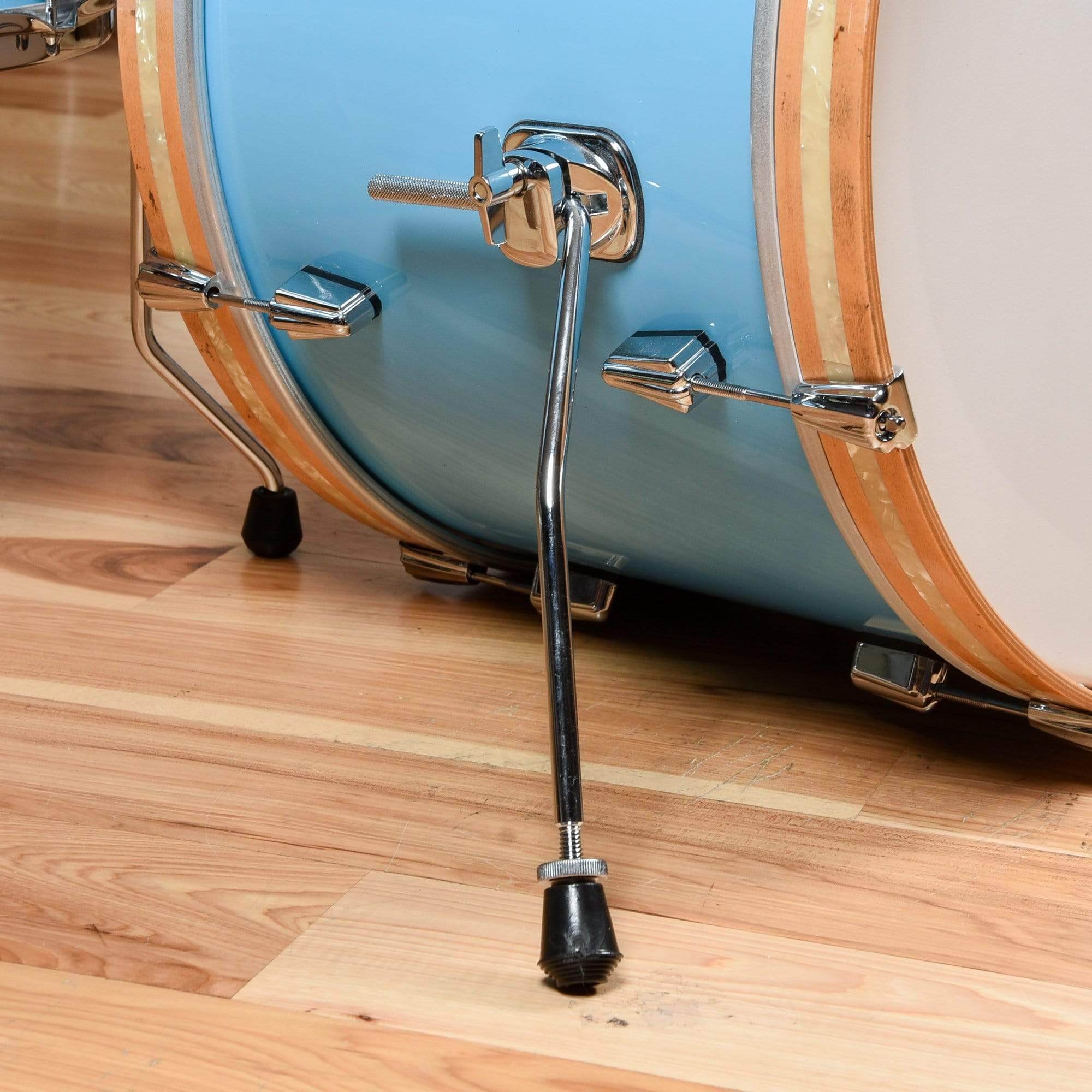 C&C Drum Co. Maple/Gum 13/16/22 3pc Kit 