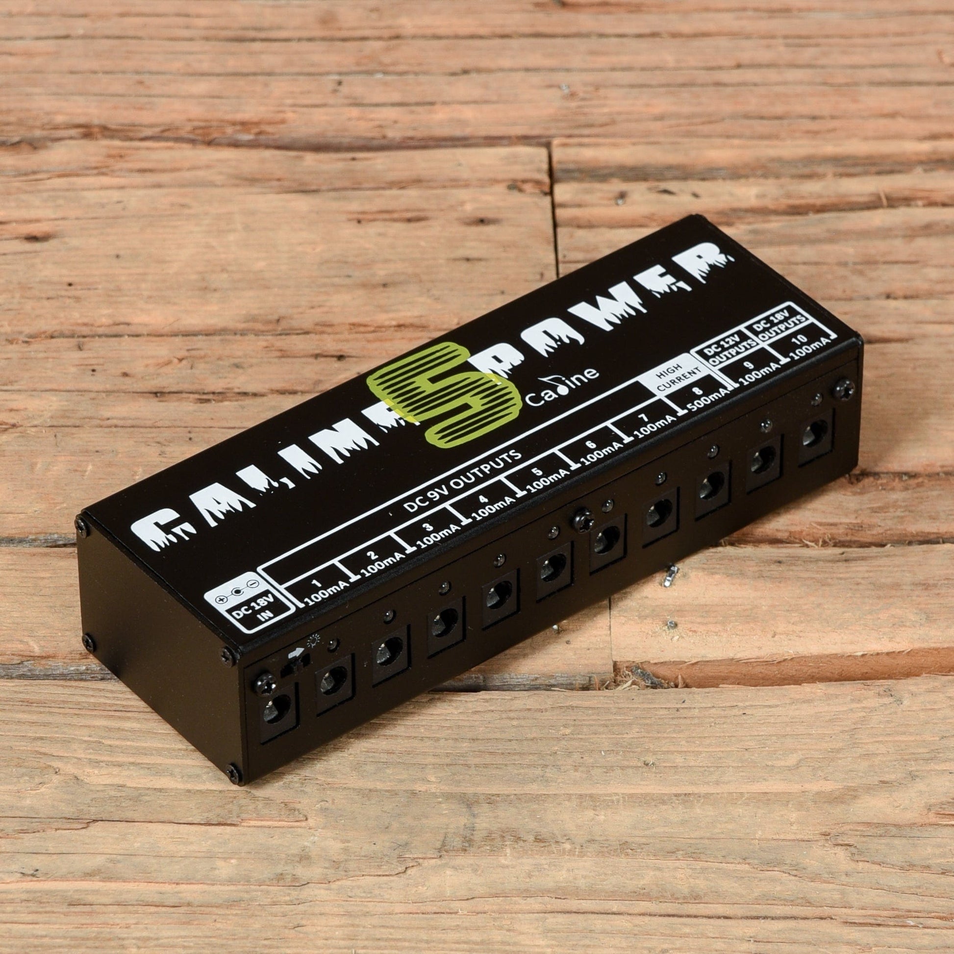 Caline CP-05 Effects and Pedals / Pedalboards and Power Supplies