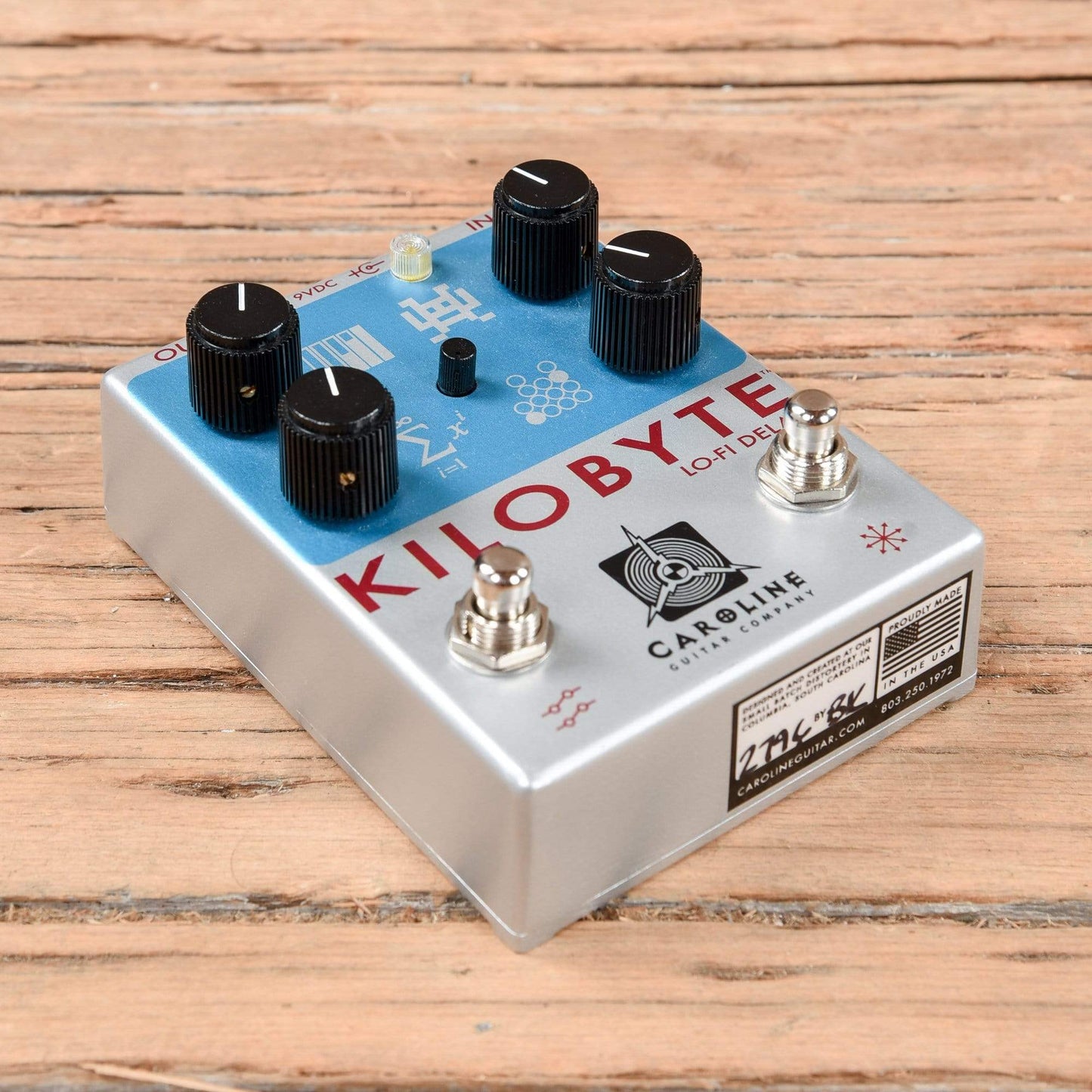 Caroline Kilobyte Lo-Fidelity Digital Delay Throwback Can Limited Edition Effects and Pedals / Delay