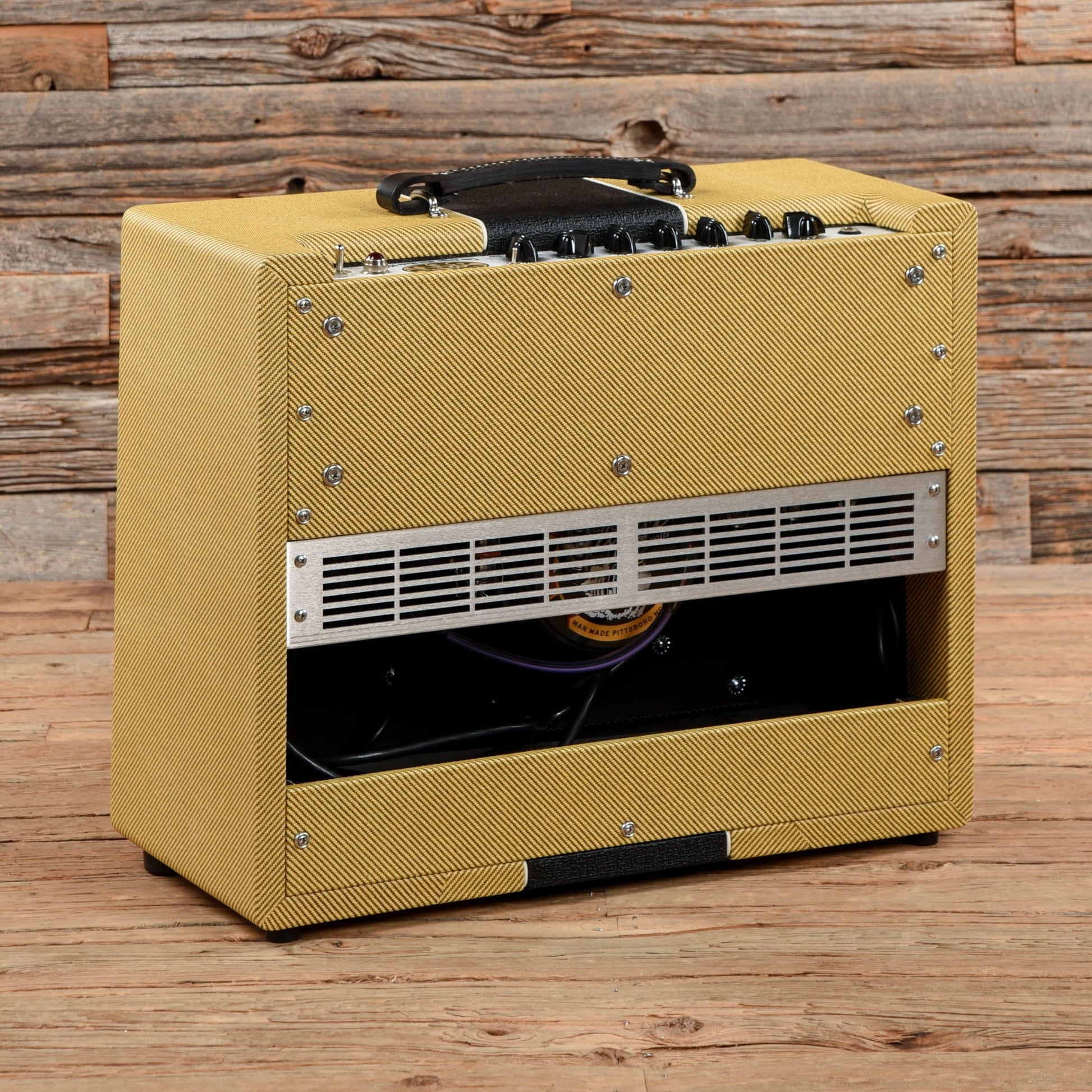 Carr Super Bee Combo Amps / Guitar Cabinets