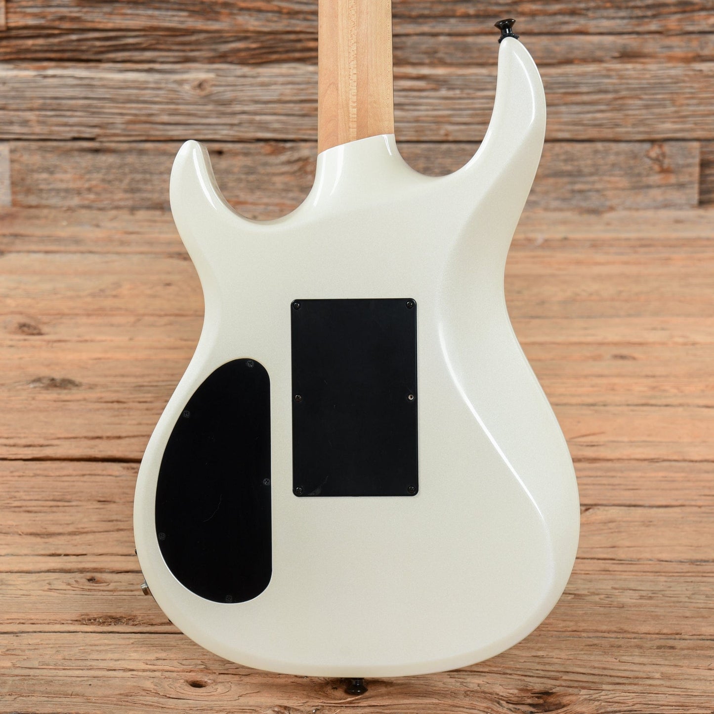 Carvin DC600 Snow White Electric Guitars / Solid Body