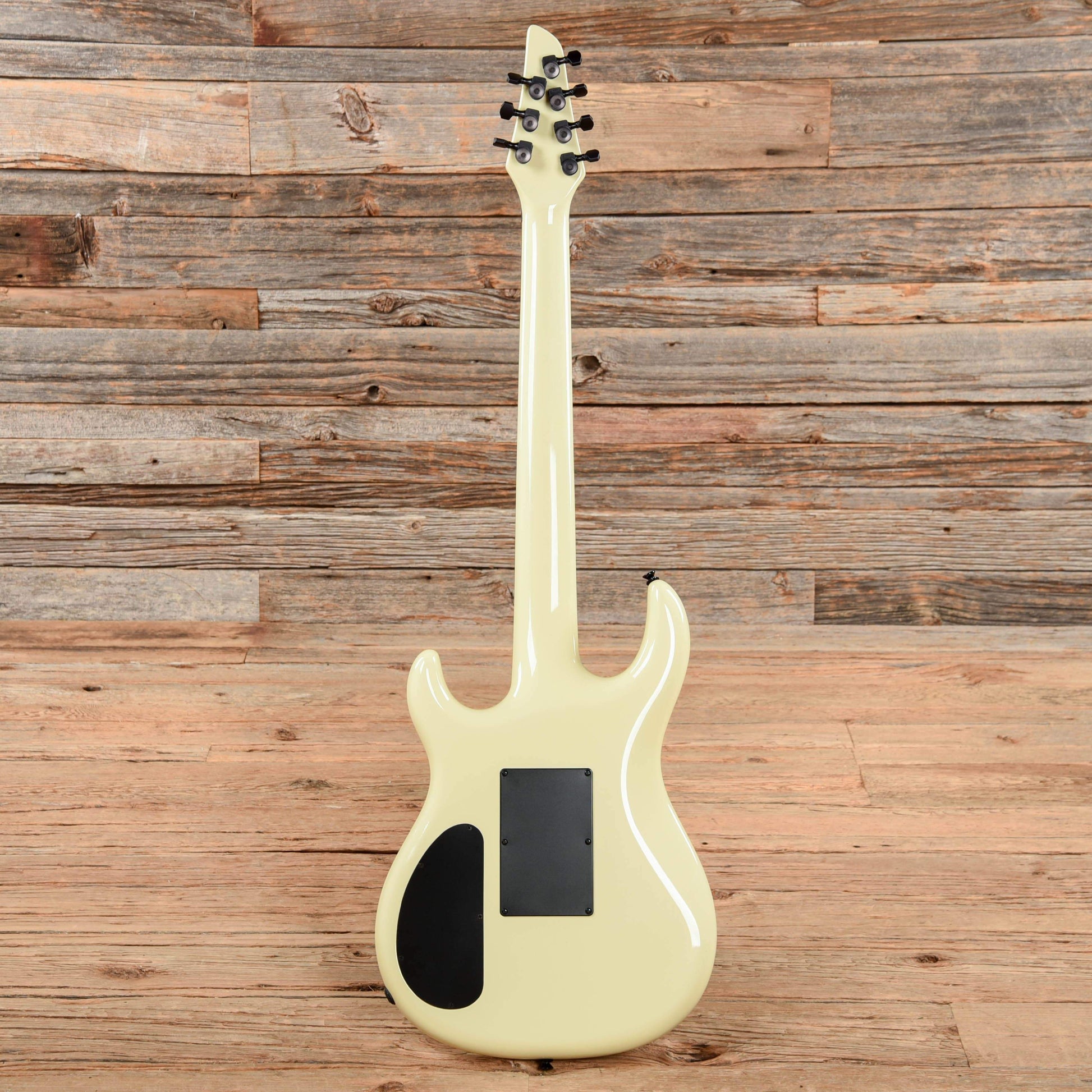 Carvin DC727 White Electric Guitars / Solid Body