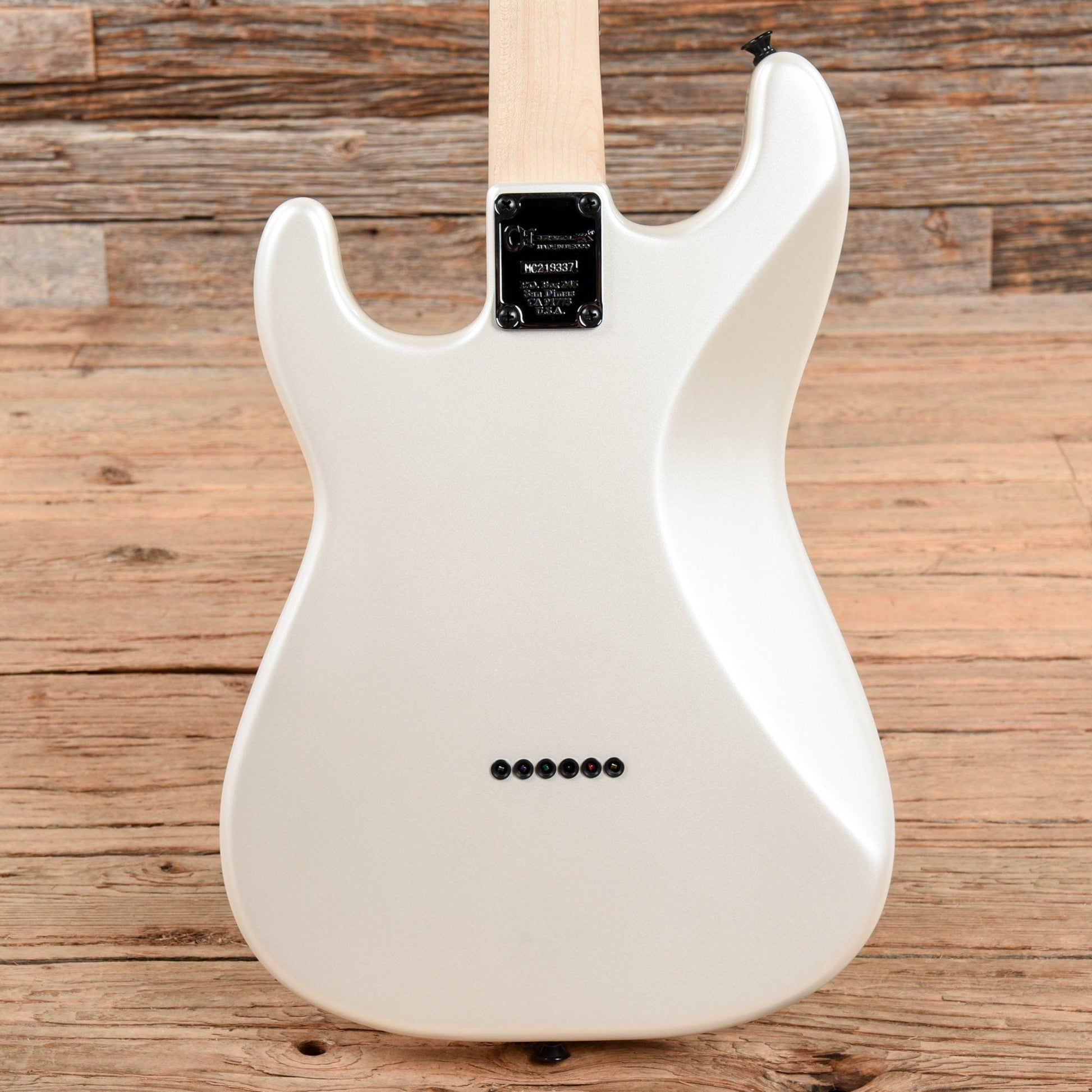 Charvel Jake E Lee Signature Pro-Mod So-Cal Style 1 HH HT RW Pearl White 2022 Electric Guitars / Solid Body