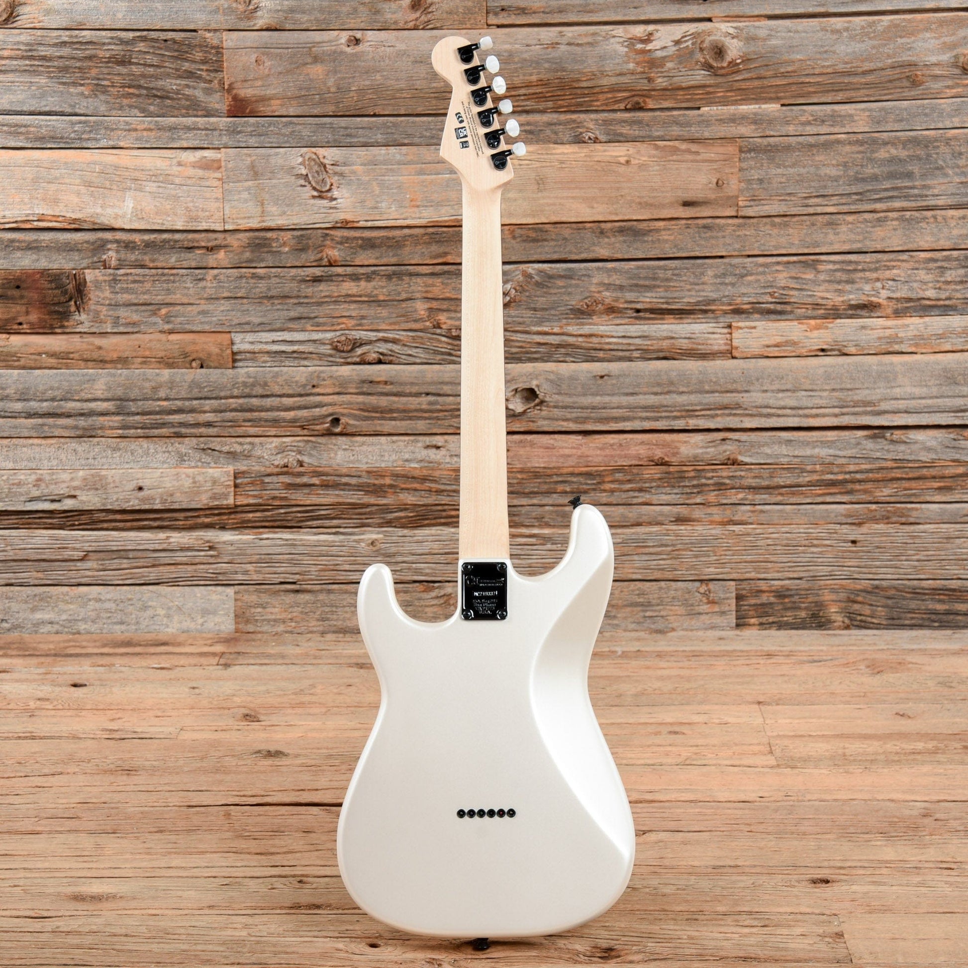 Charvel Jake E Lee Signature Pro-Mod So-Cal Style 1 HH HT RW Pearl White 2022 Electric Guitars / Solid Body