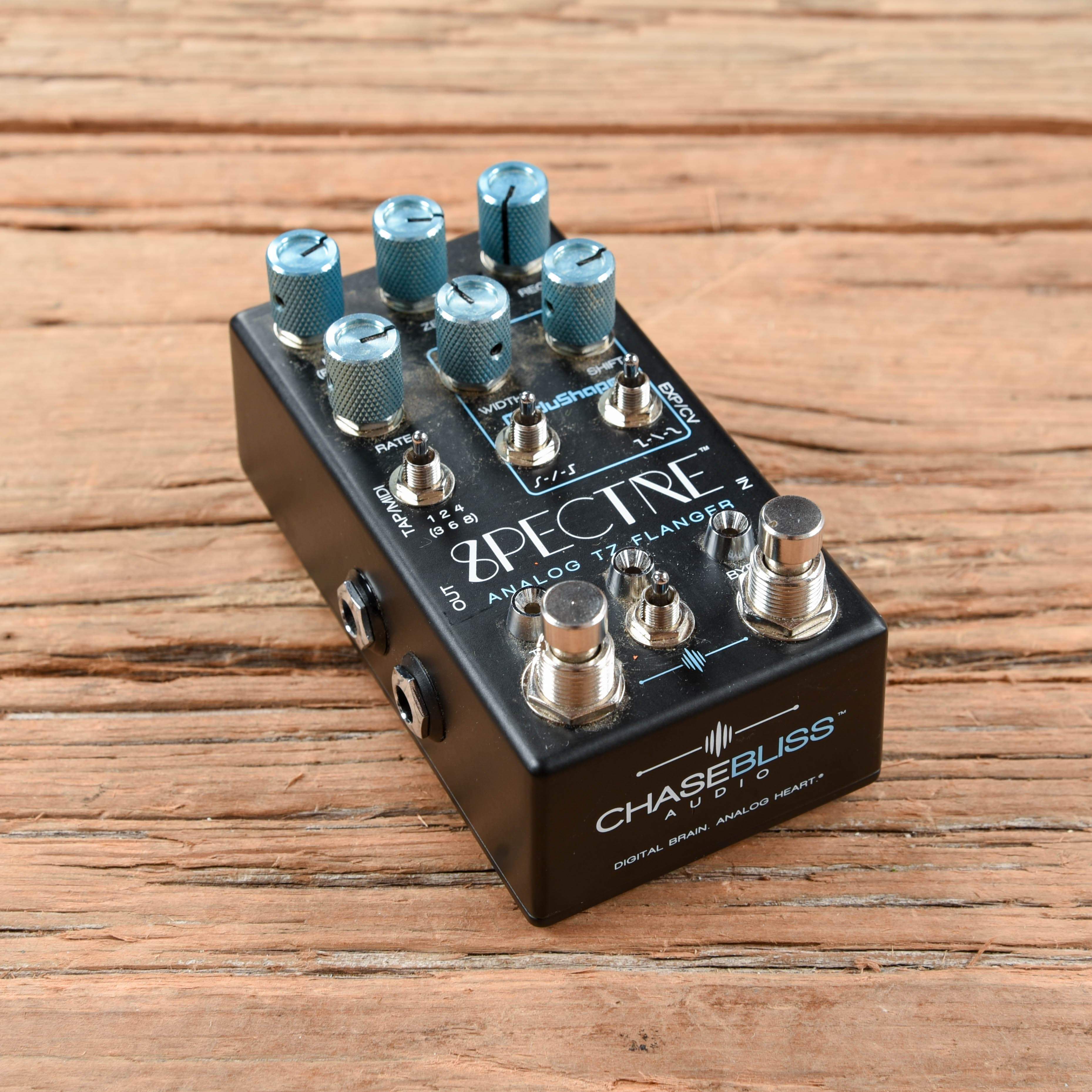 Spectre Analog Flanger Effects and Pedals / Flanger