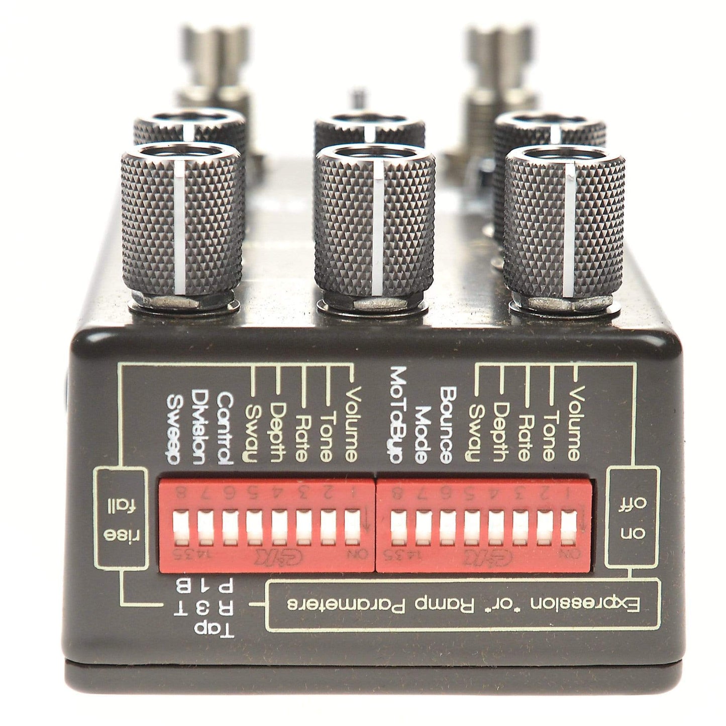 Chase Bliss Audio Gravitas Analog Tremolo Effects and Pedals / Tremolo and Vibrato