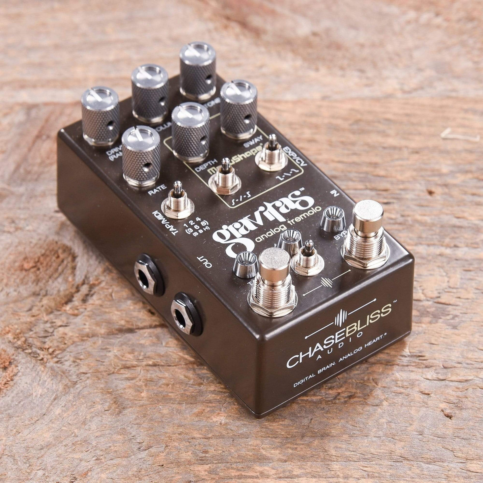 Chase Bliss Audio Gravitas Analog Tremolo Effects and Pedals / Tremolo and Vibrato