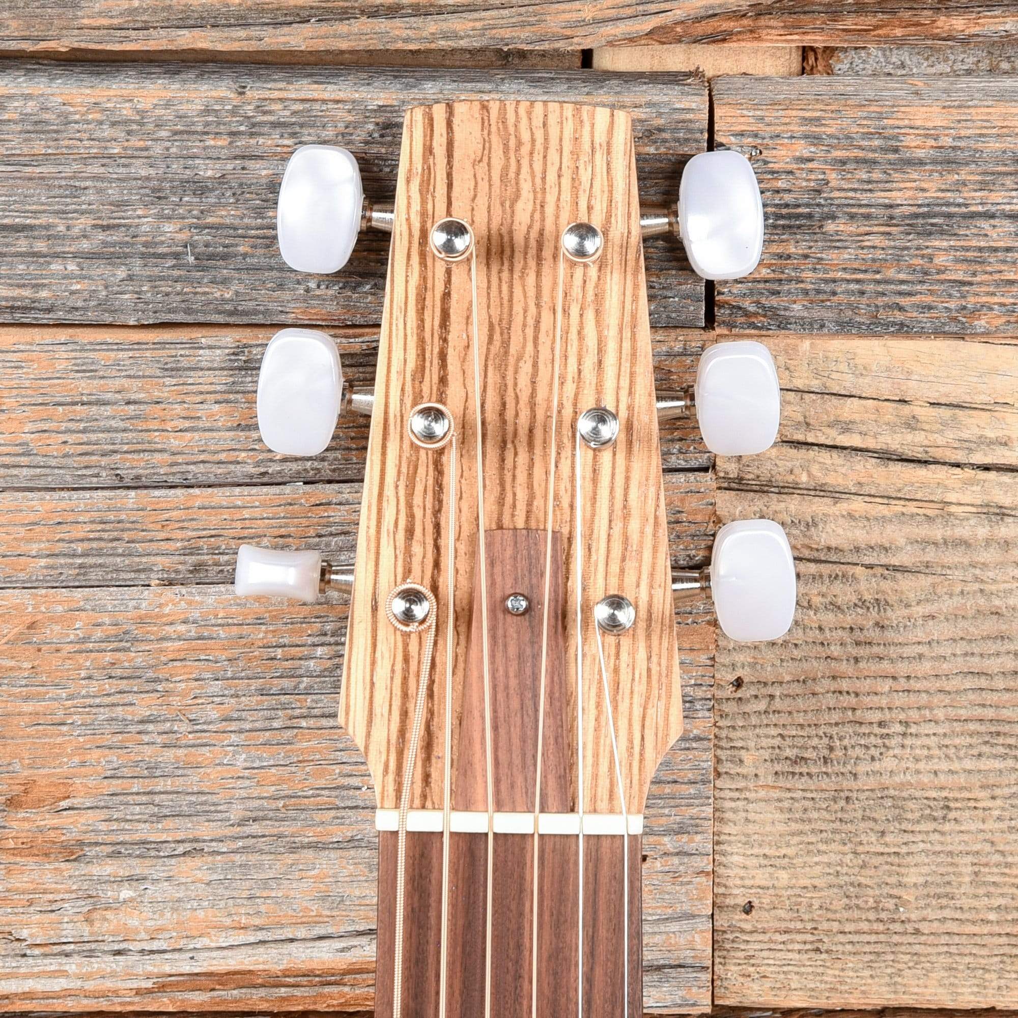 The Go Guitar Natural 2014 Acoustic Guitars / OM and Auditorium