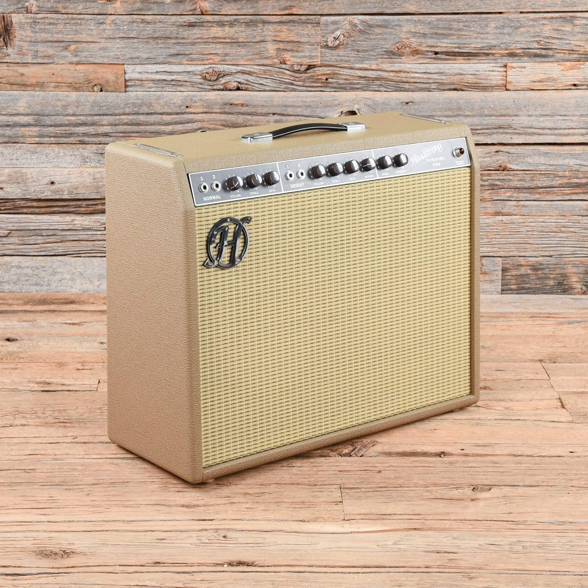 Verbrovibe Combo  USED Amps / Guitar Combos