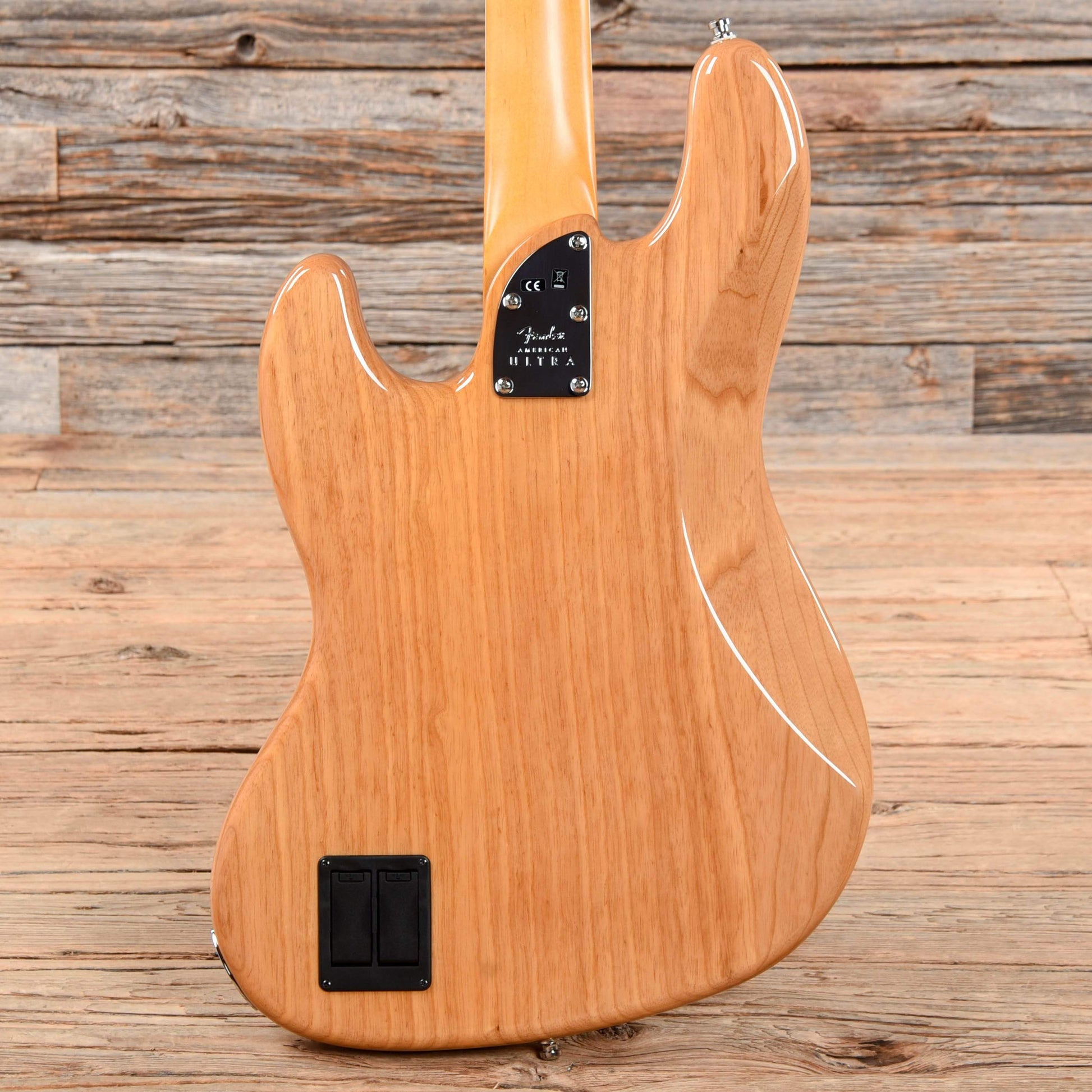 American Ultra Jazz Bass Aged Natural 2019 Bass Guitars / 4-String