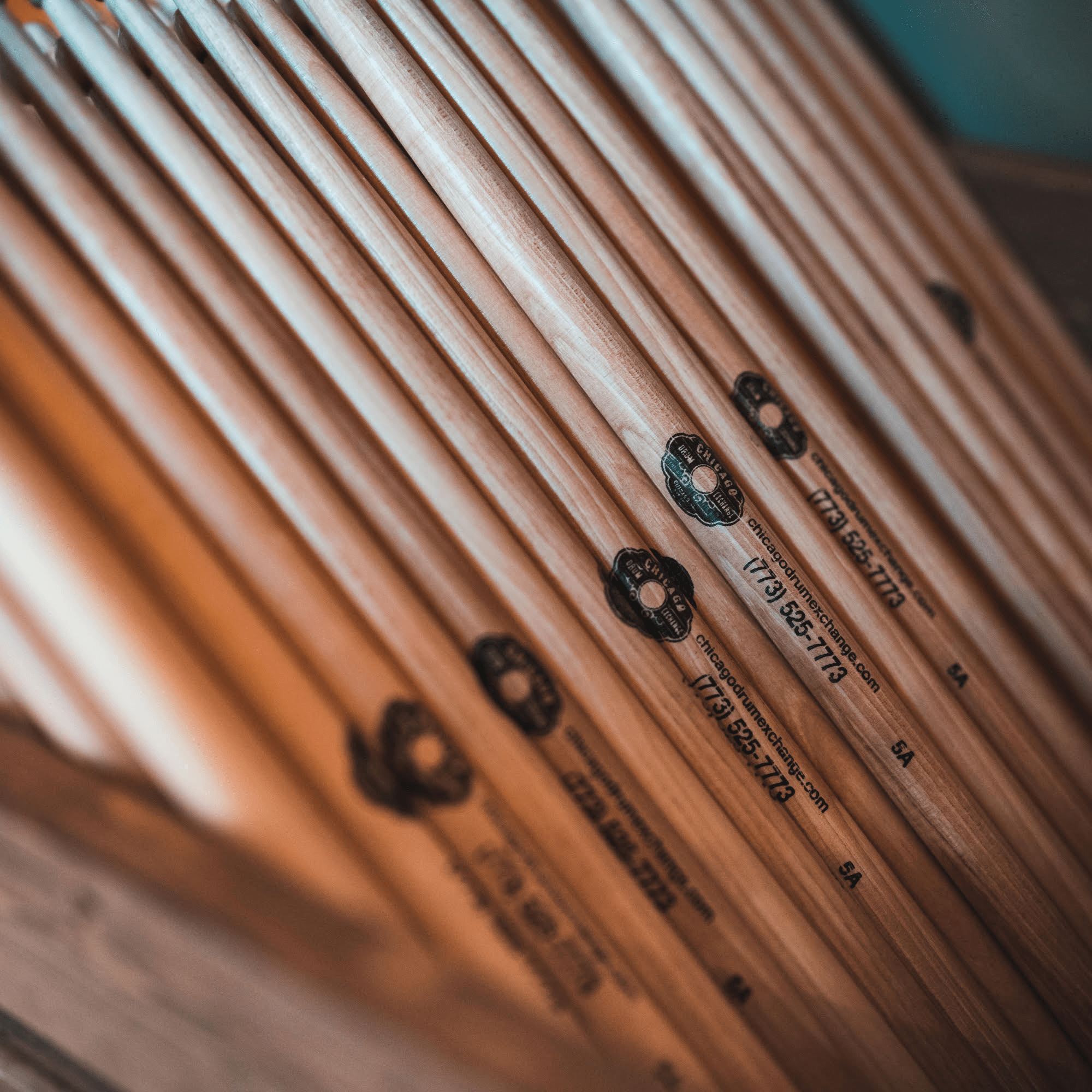 CDE 5A Vater 2nd Quality Wood Tip Custom Imprint Drum Sticks Drums and Percussion / Parts and Accessories / Drum Sticks and Mallets