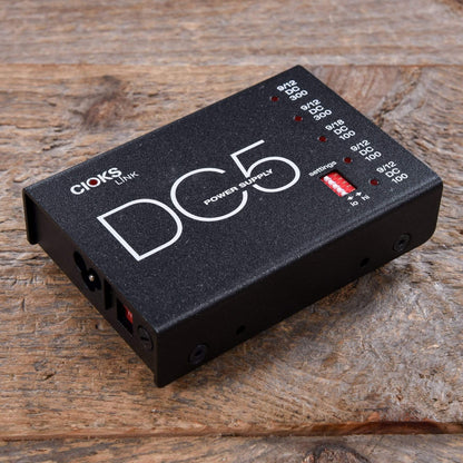 CIOKS DC5 Link 5 Isolated Outlets, 9, 12 and 18v DC Power Supply Effects and Pedals / Pedalboards and Power Supplies