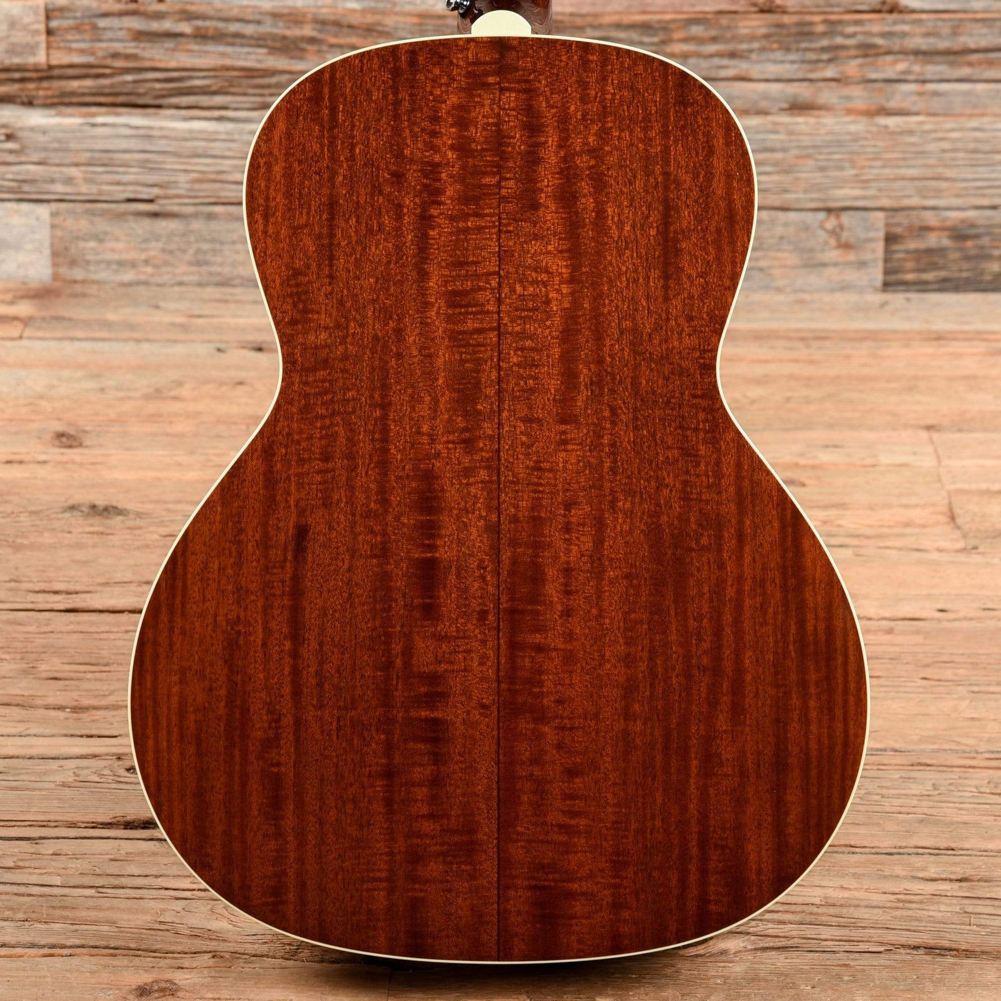 Collings C100 Natural Acoustic Guitars / OM and Auditorium