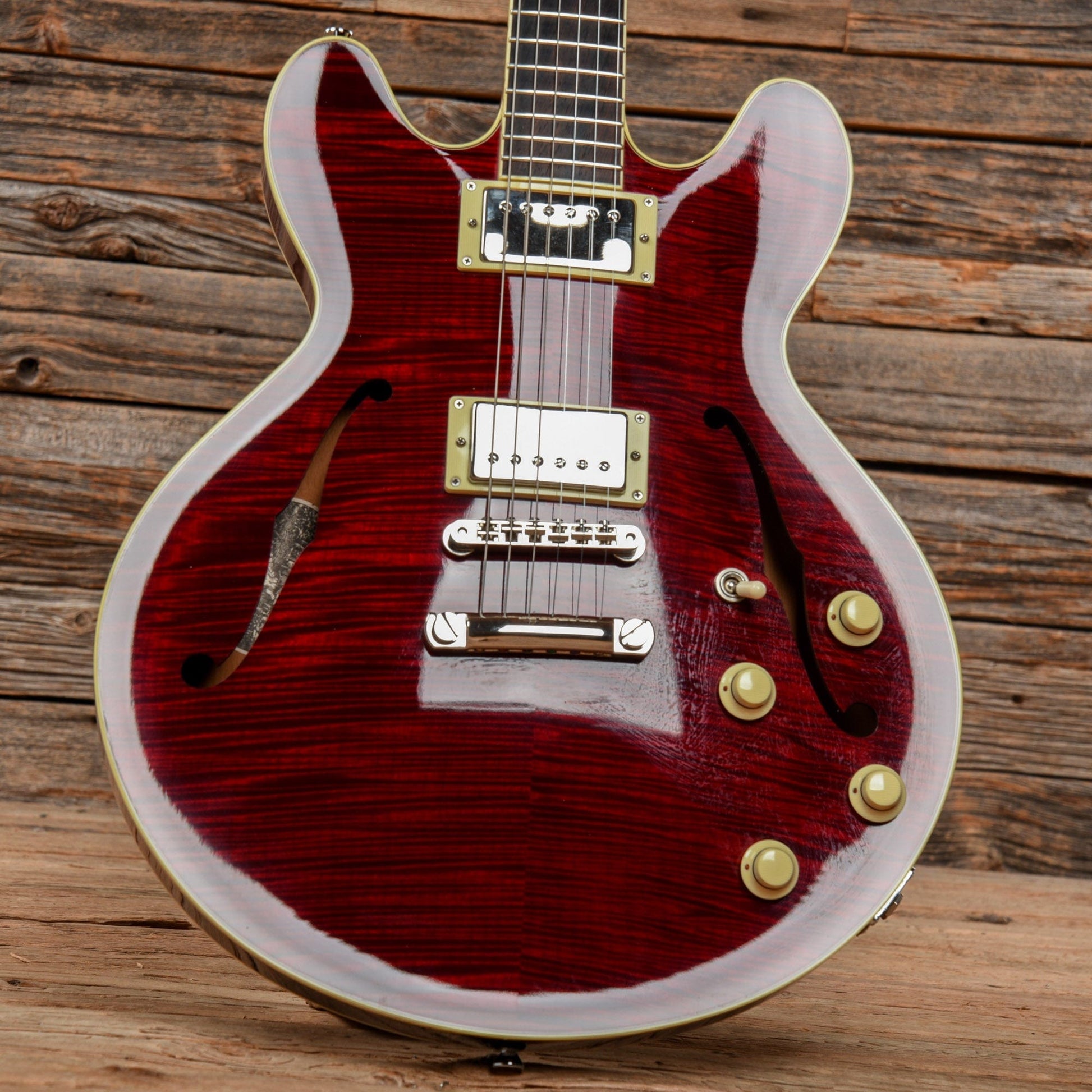 Collings I-35 Deluxe Cherry 2007 Electric Guitars / Semi-Hollow