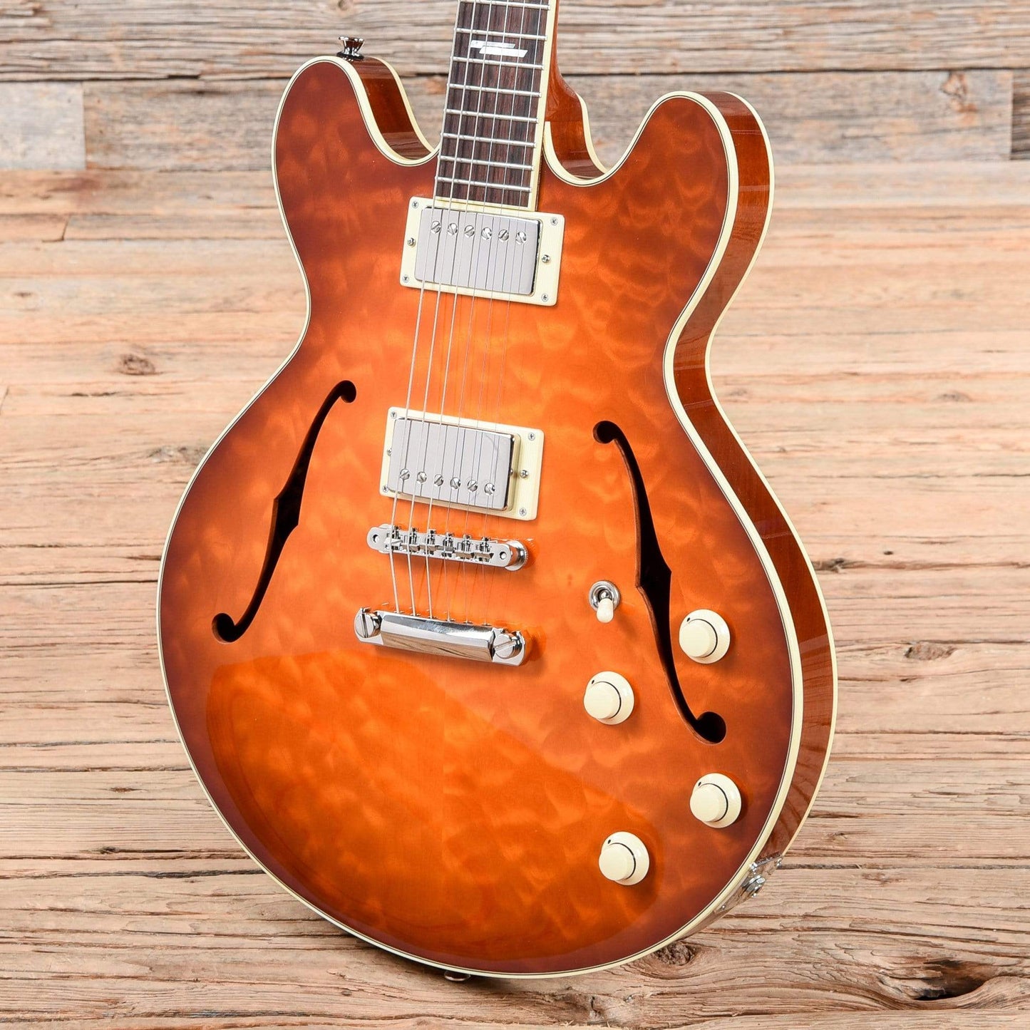 Collings I-35 Deluxe Iced Tea Sunburst Quilt Top Electric Guitars / Semi-Hollow