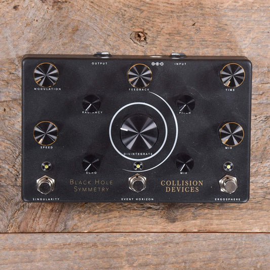 Collision Devices Black Hole Symmetry Delay Reverb Fuzz Effects and Pedals / Delay