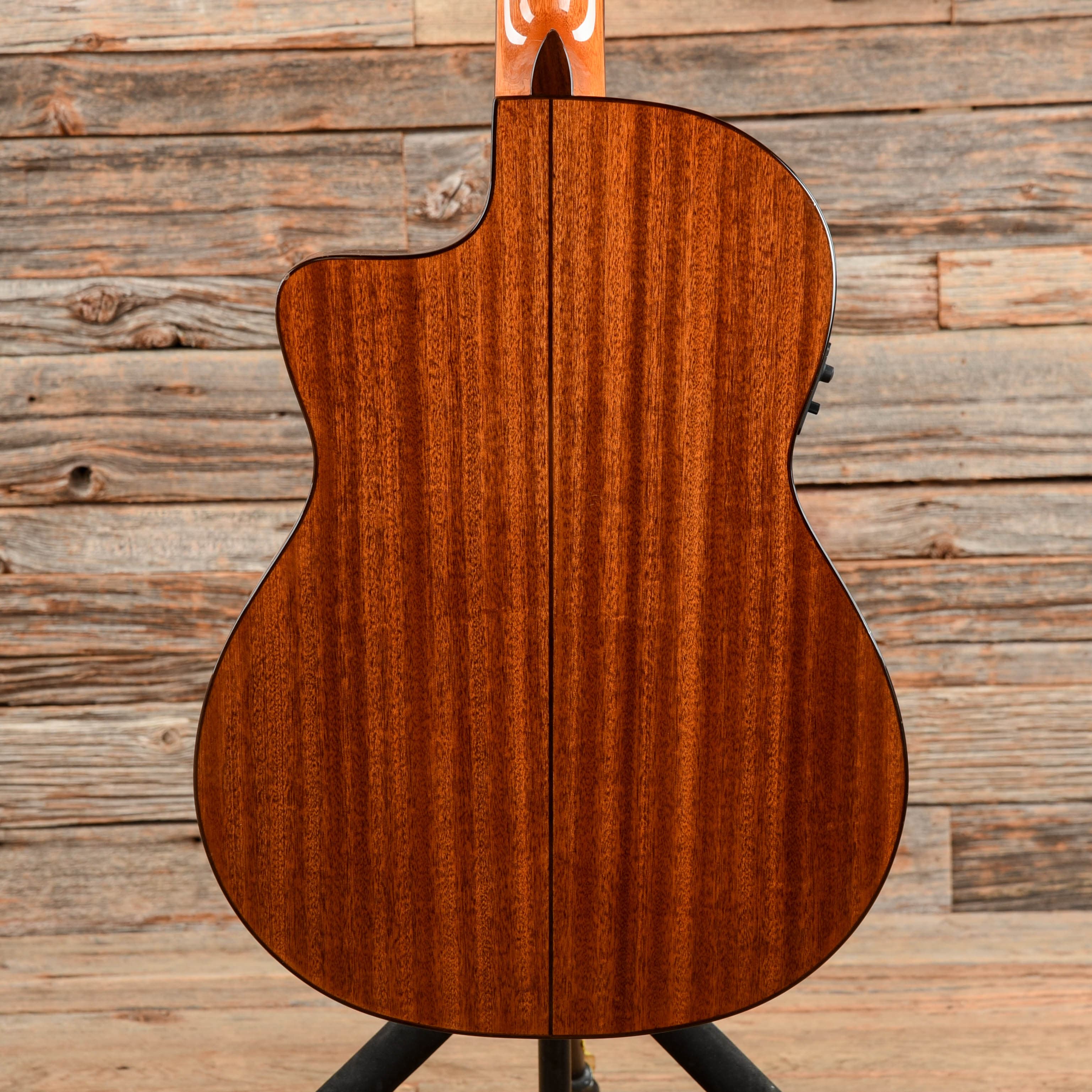 Cordoba C5-CE Natural Acoustic Guitars / Classical