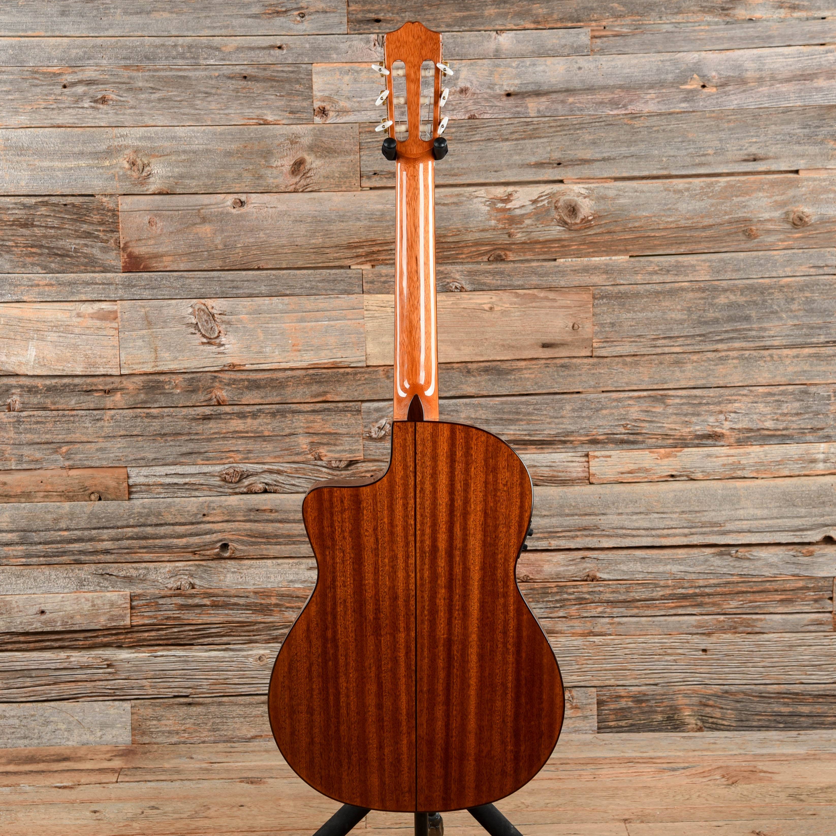 Cordoba C5-CE Natural Acoustic Guitars / Classical