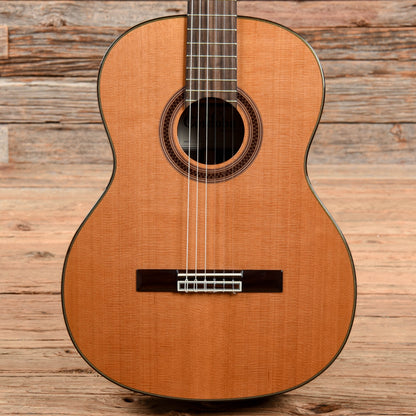 Cordoba C7 Cedar Classical Guitar Natural Acoustic Guitars / Classical