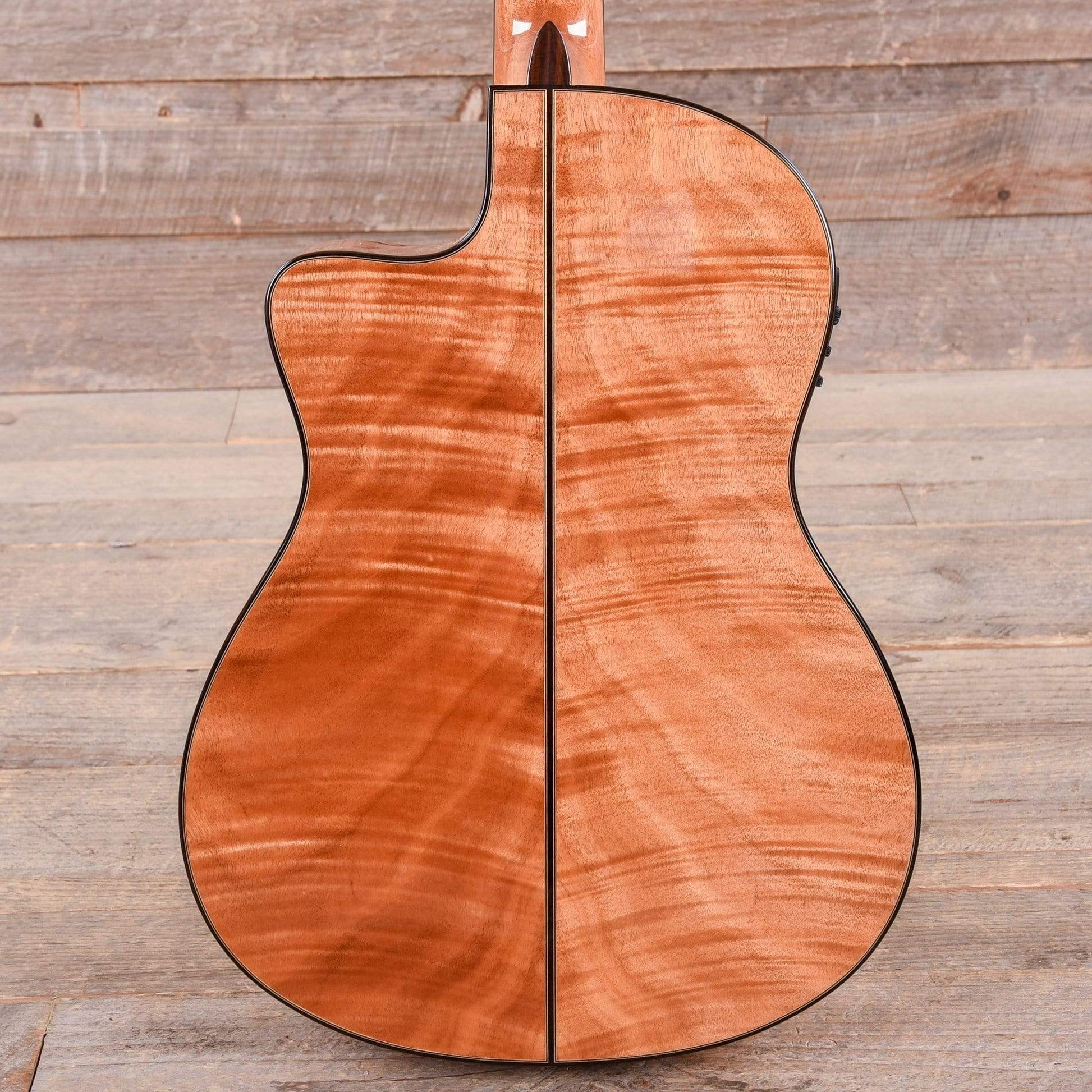 Cordoba Fusion 12 Maple Classical Guitar Acoustic Guitars / Classical