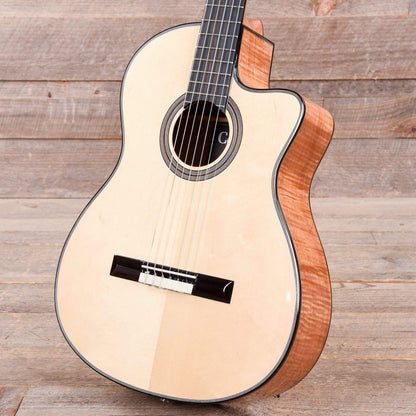 Cordoba Fusion 12 Maple Classical Guitar Acoustic Guitars / Classical