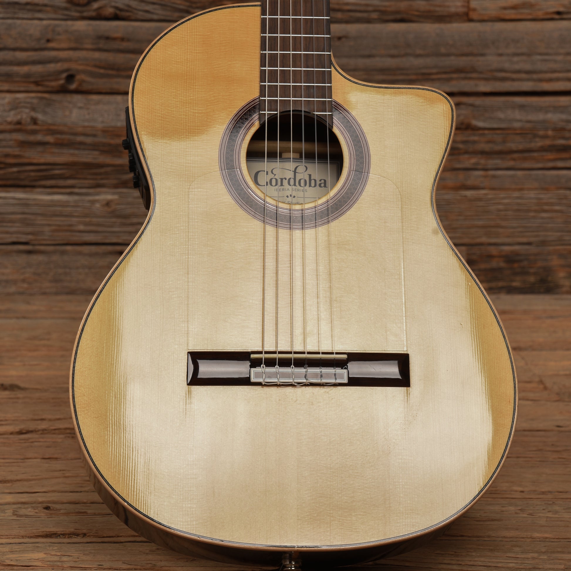 Cordoba GK Studio Natural Acoustic Guitars / Classical