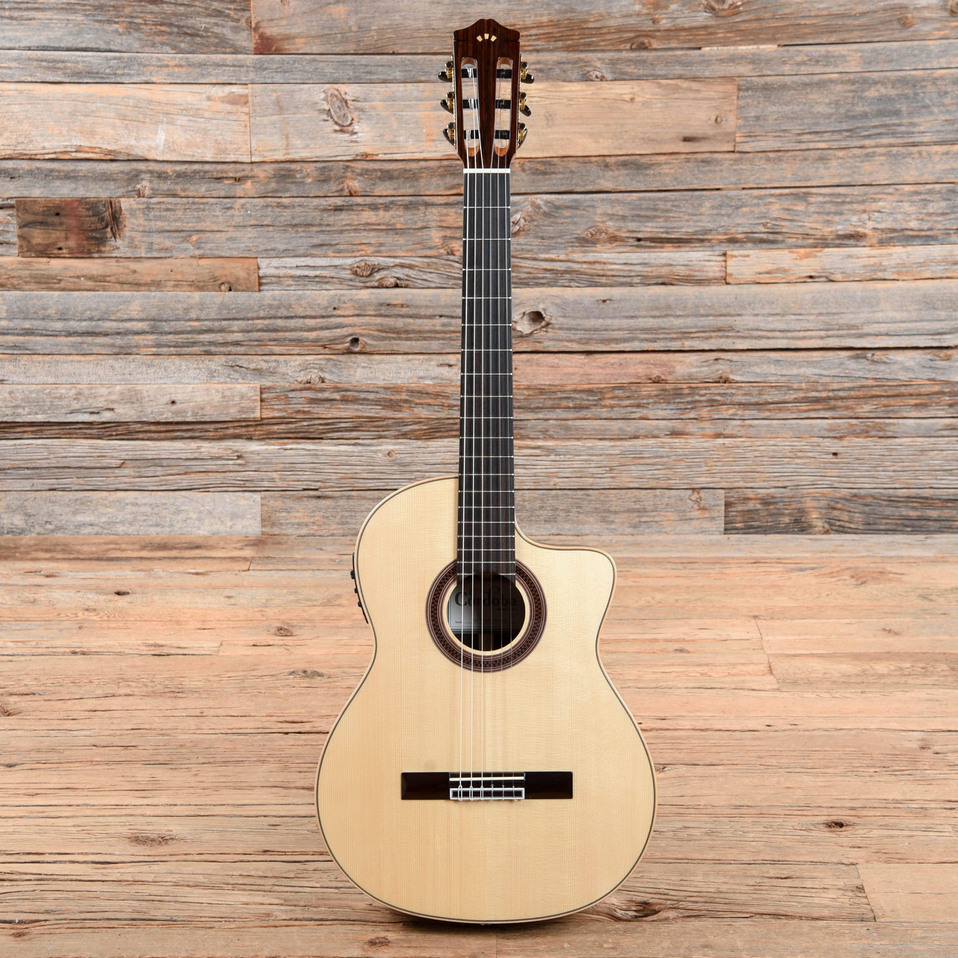 Cordoba GK Studio Negra Natural Acoustic Guitars / Classical