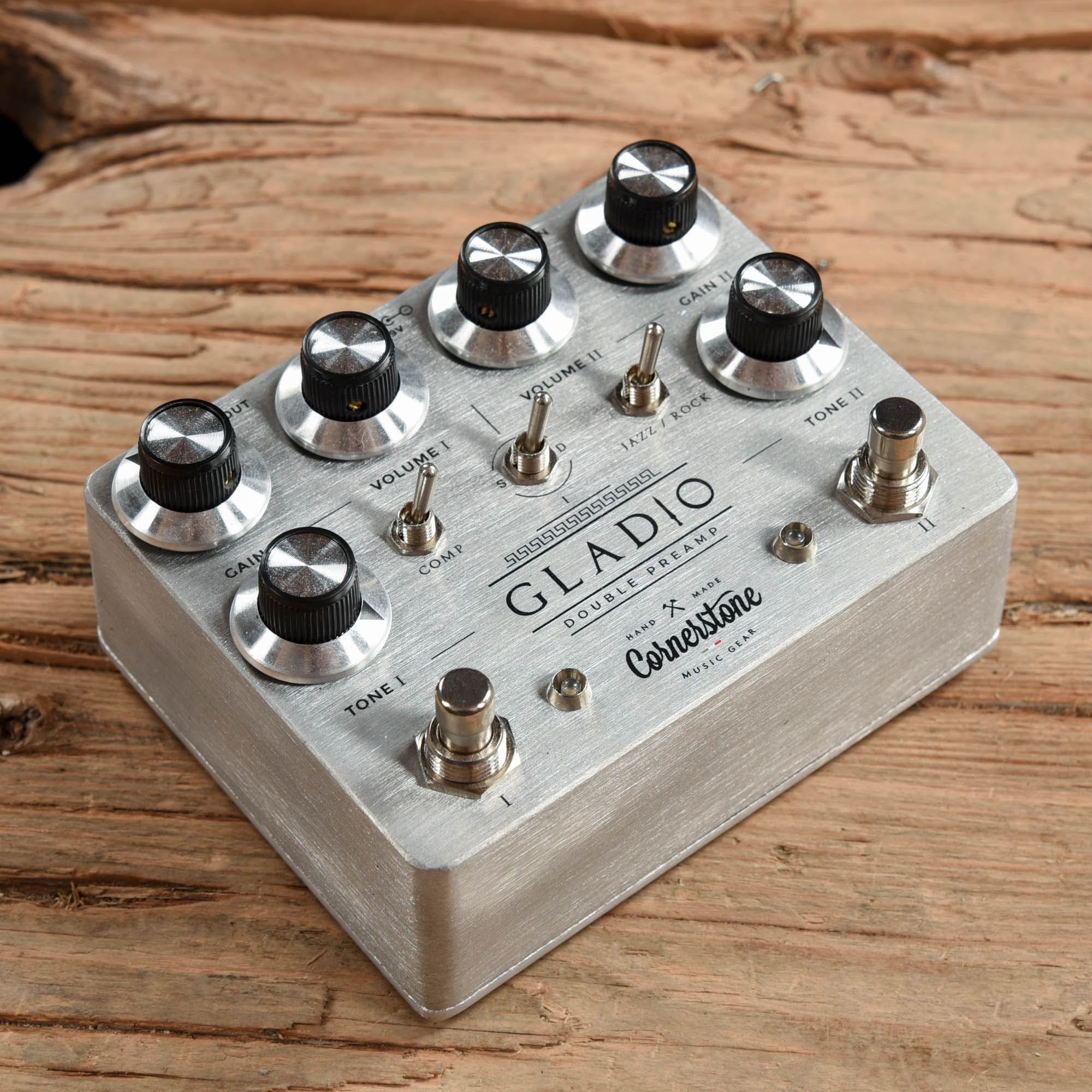 Cornerstone Gladio Double Preamp – Chicago Music Exchange