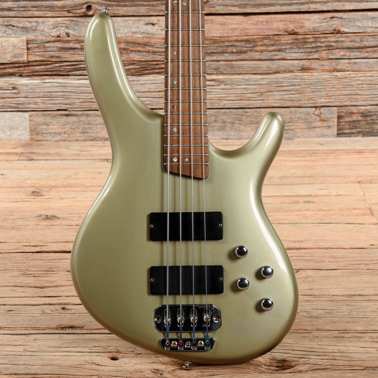 Cort C4 Silver Bass Guitars / 4-String