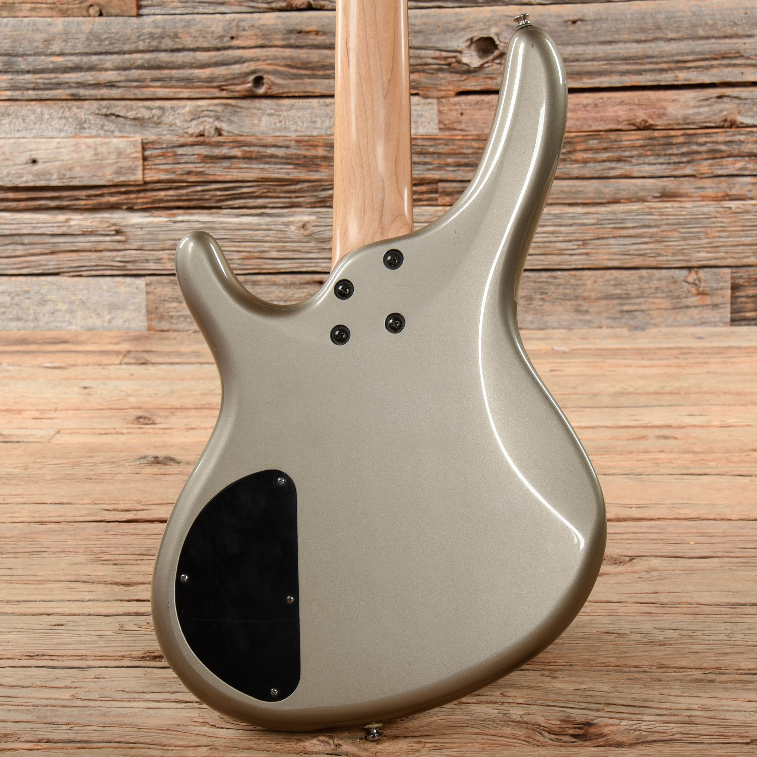Cort C4 Silver Bass Guitars / 4-String