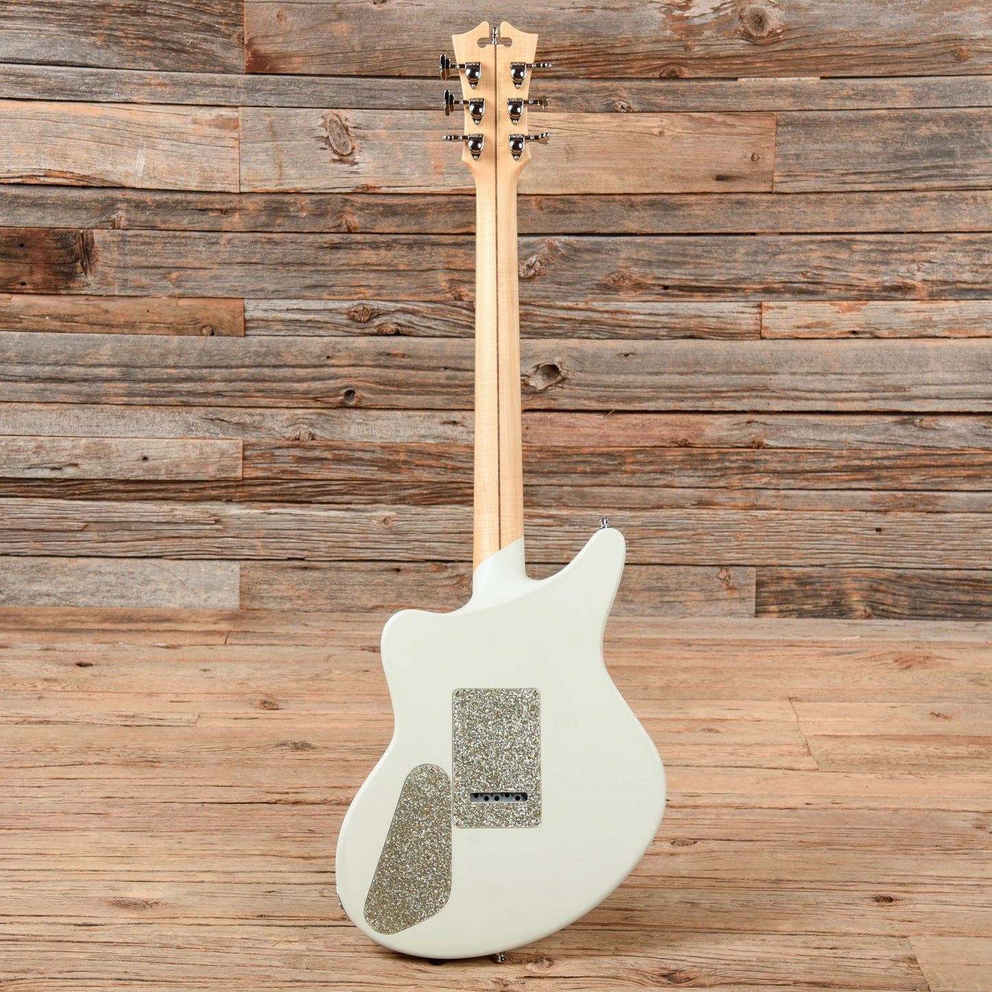 D'Angelico Deluxe Bedford SH HSS White Electric Guitars / Semi-Hollow