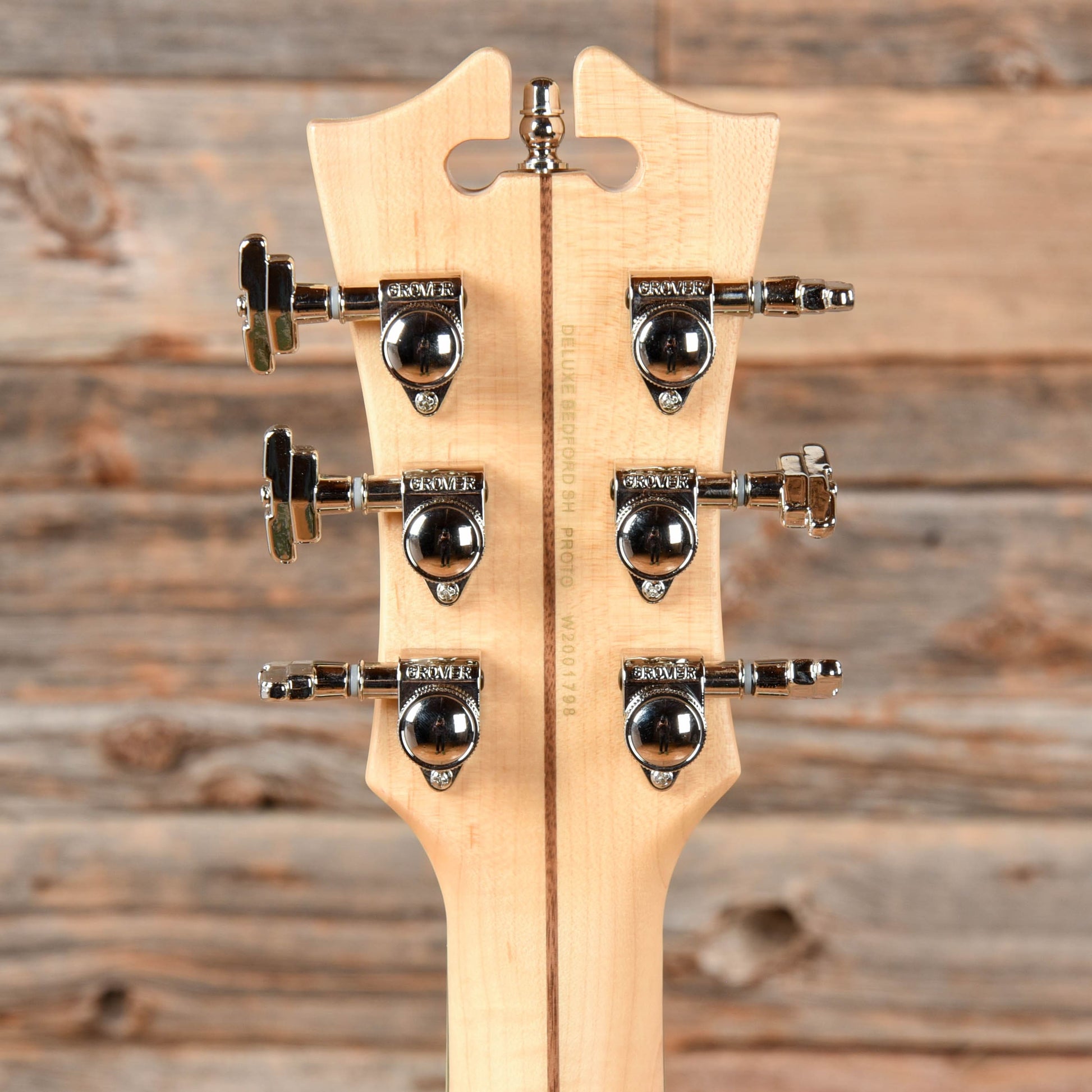 D'Angelico Deluxe Bedford SH HSS White Electric Guitars / Semi-Hollow