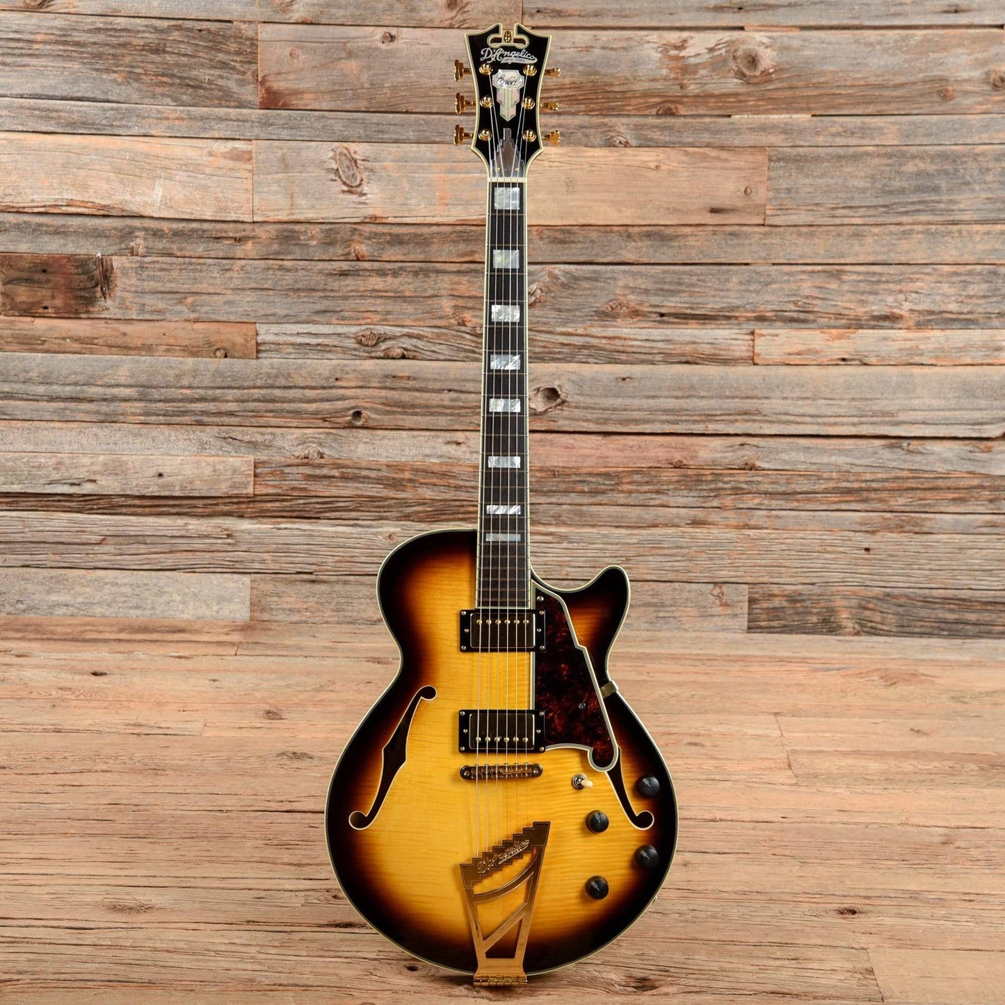 D'Angelico EX-SS Semi-Hollow with Stairstep Tailpiece Sunburst 2015 Electric Guitars / Semi-Hollow