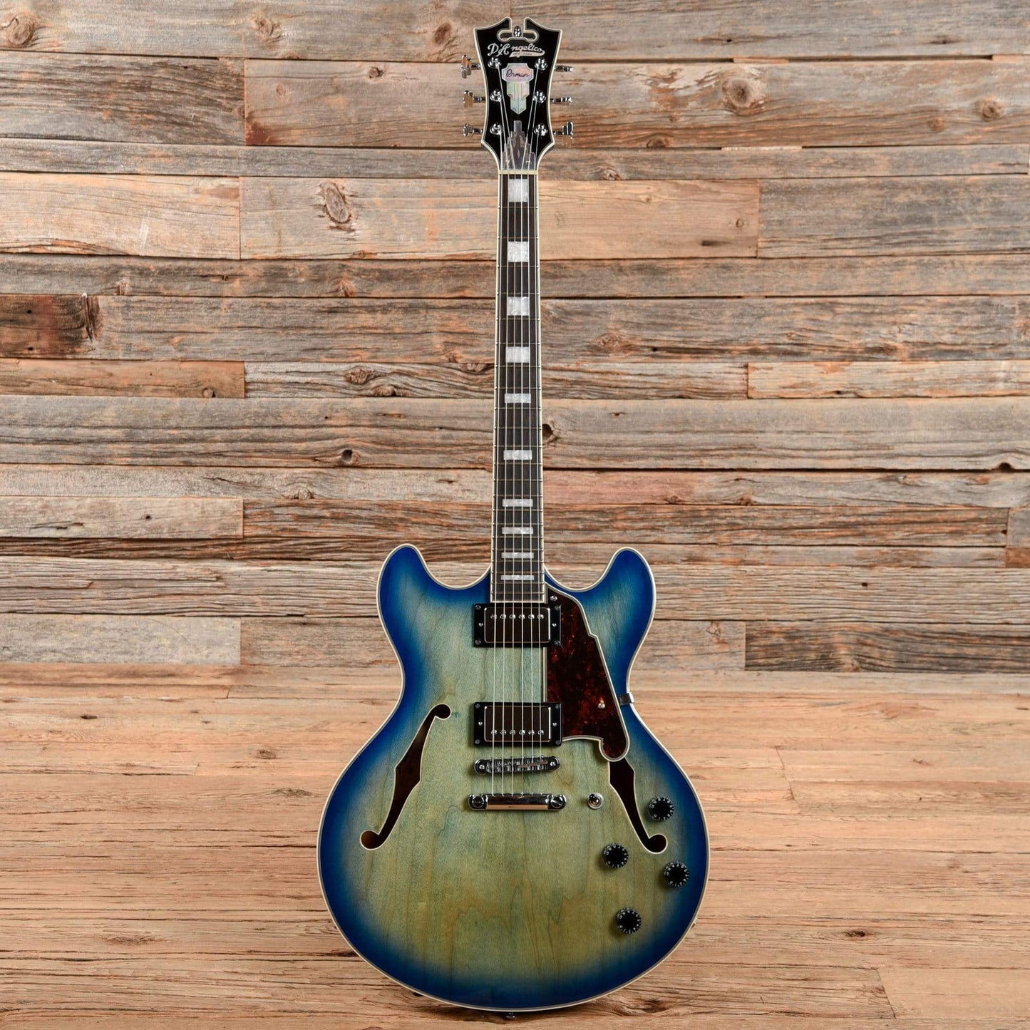 D'Angelico Premier DC Boardwalk Blue Burst 2019 Electric Guitars / Semi-Hollow