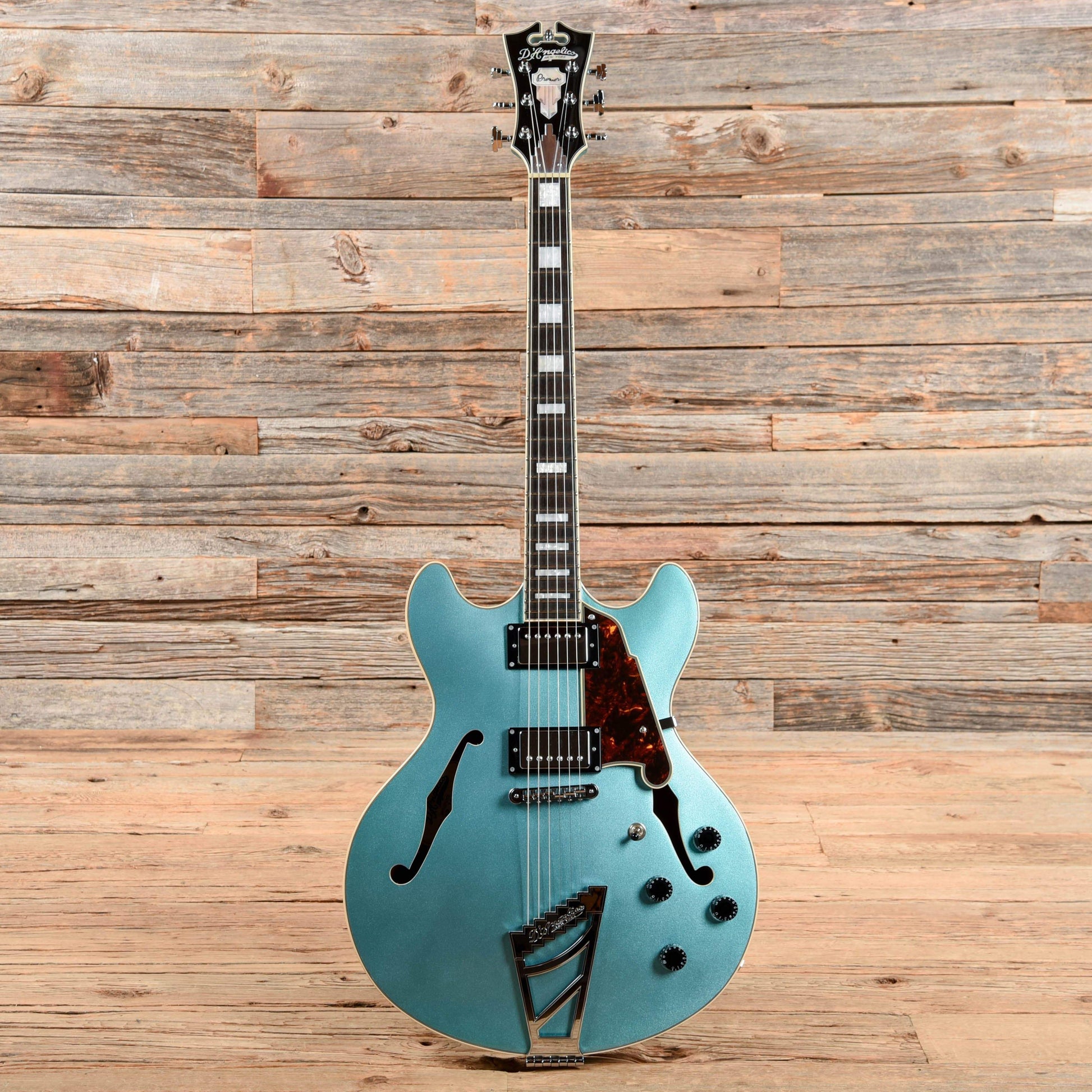 D'Angelico Premier DC Semi-Hollow Double Cutaway Ocean Turquoise 2018 Electric Guitars / Semi-Hollow