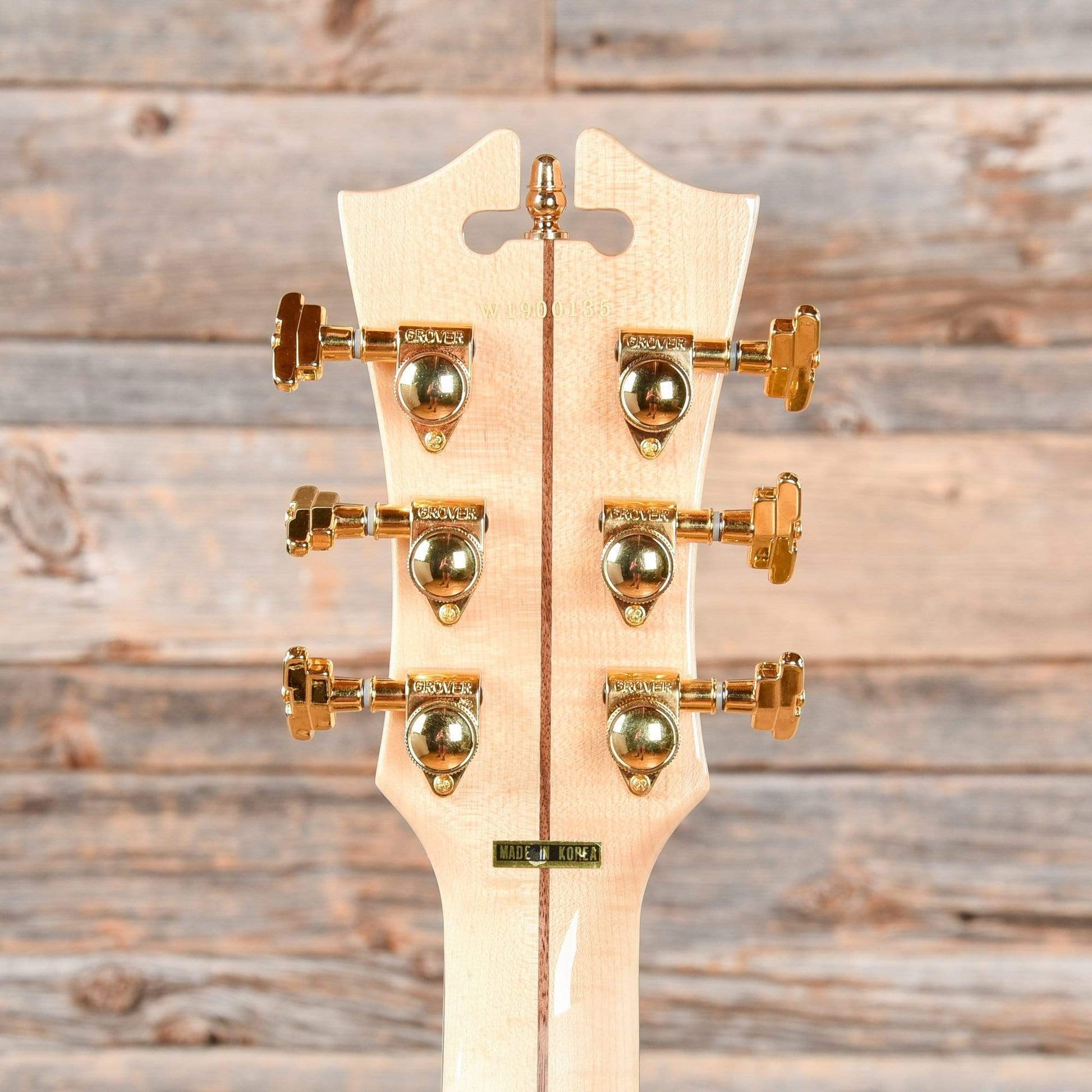 D'Angelico Deluxe Atlantic Black 2019 Electric Guitars / Solid Body