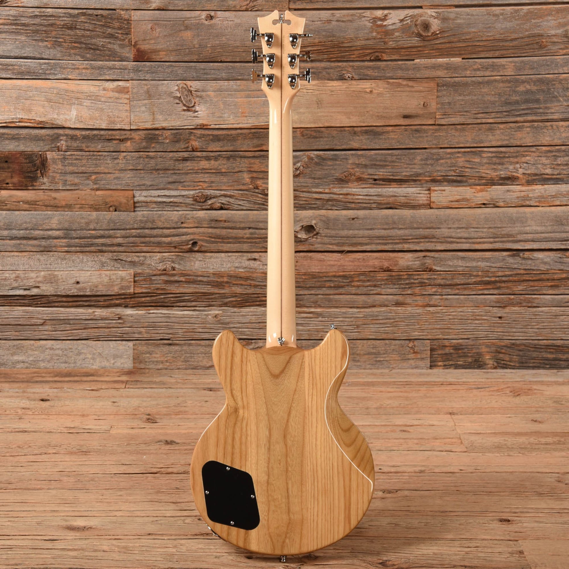 D'Angelico Dluxe Brighton Electric Guitars / Solid Body
