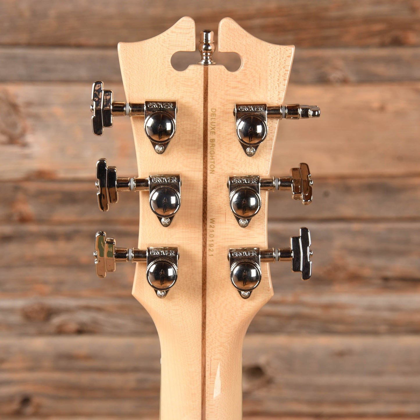 D'Angelico Dluxe Brighton Electric Guitars / Solid Body