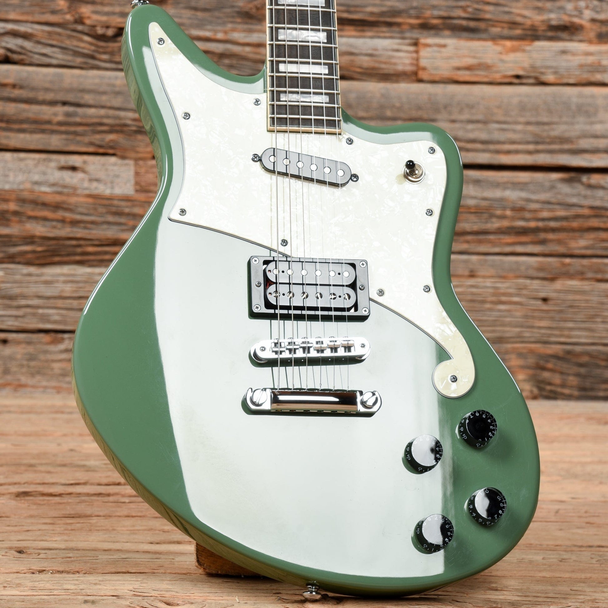 D'Angelico Premier Bedford Offset HS with Stoptail Army Green 2018 Electric Guitars / Solid Body