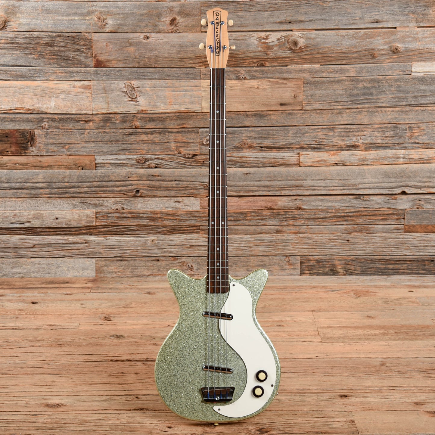 Danelectro DC Bass Silver Sparkle 2003 Bass Guitars / 4-String