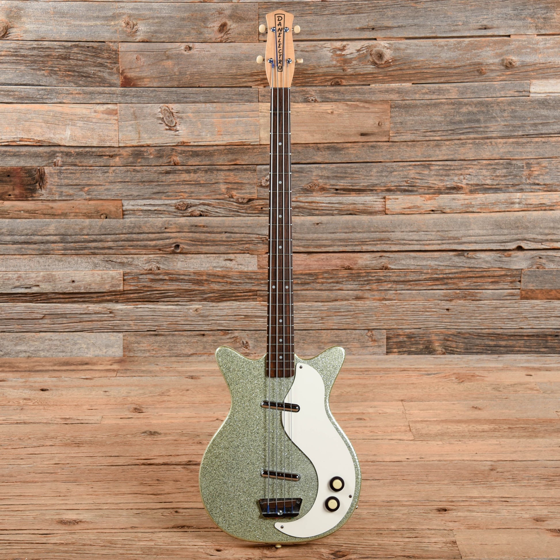 Danelectro DC Bass Silver Sparkle 2003 Bass Guitars / 4-String