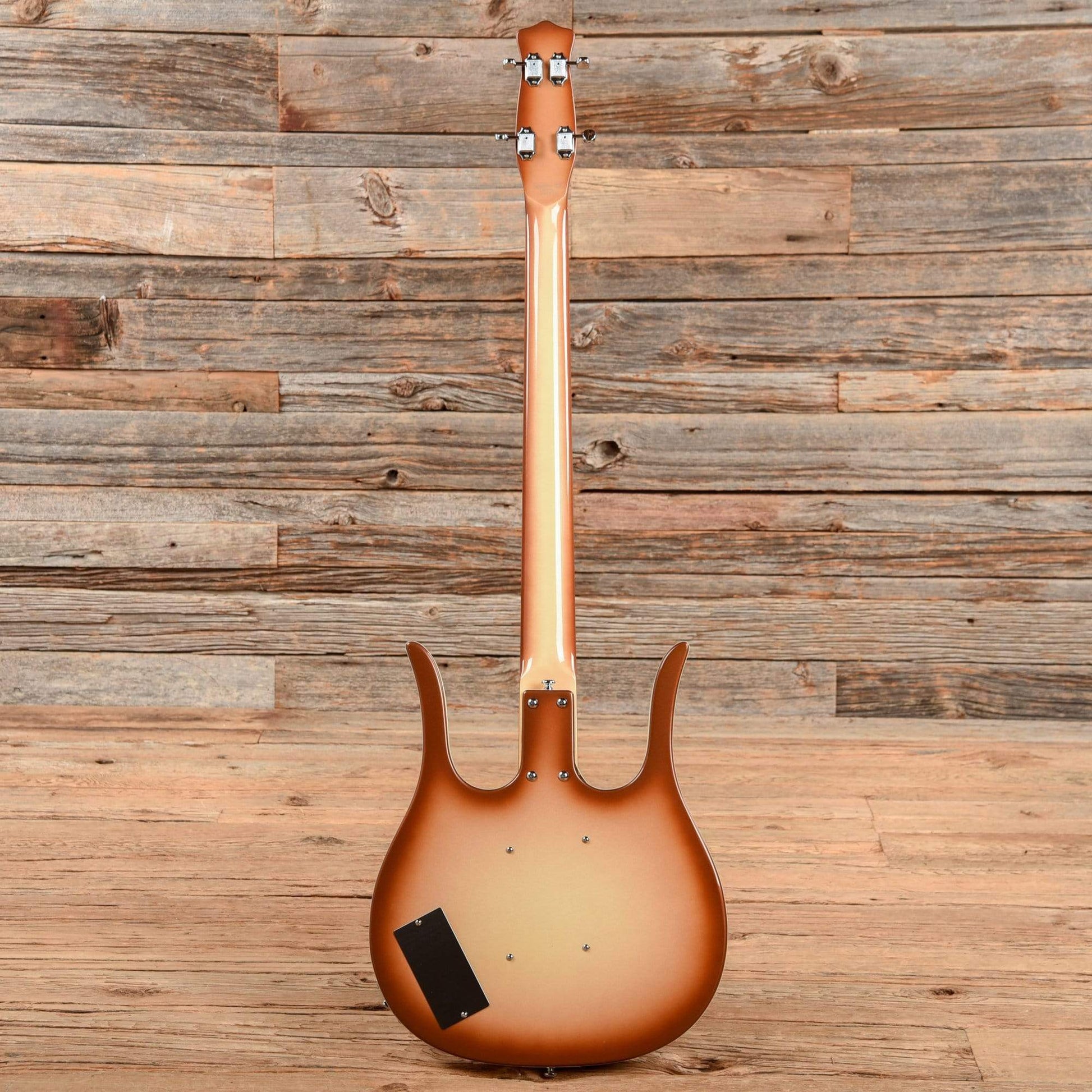 Danelectro Longhorn Bass Copper Burst Bass Guitars / Short Scale