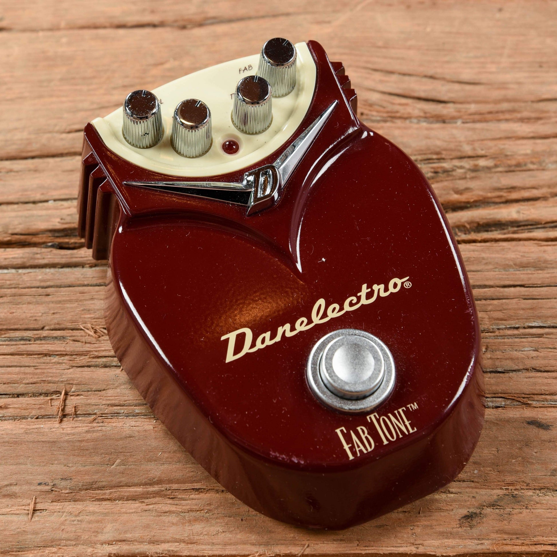 danelectro rotary pedal Danelectro Fab Tone Distortion – Chicago Music Exchange